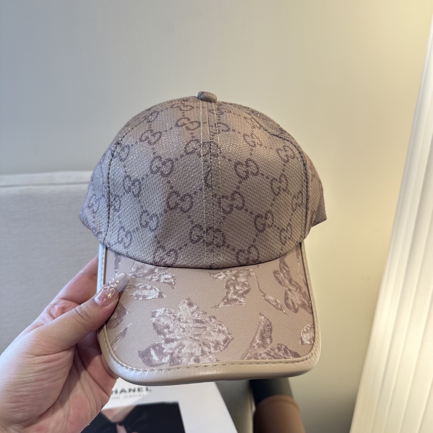 🧢GUCCI古奇棒球帽 😍新款棒球帽，重工打造♥️高端大气，百搭款🤗男女通用！