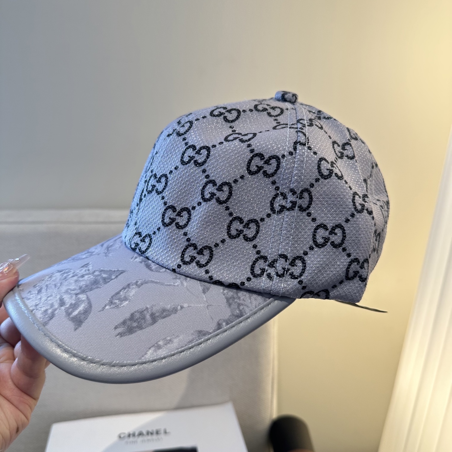 🧢GUCCI古奇棒球帽 😍新款棒球帽，重工打造♥️高端大气，百搭款🤗男女通用！