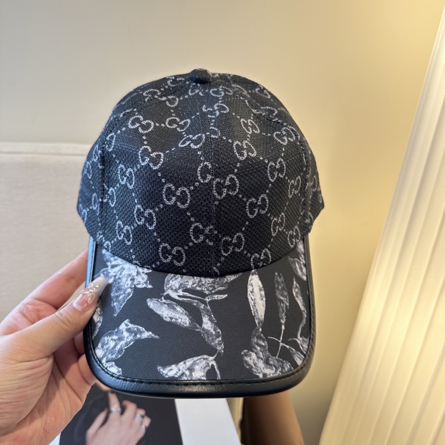 🧢GUCCI古奇棒球帽 😍新款棒球帽，重工打造♥️高端大气，百搭款🤗男女通用！