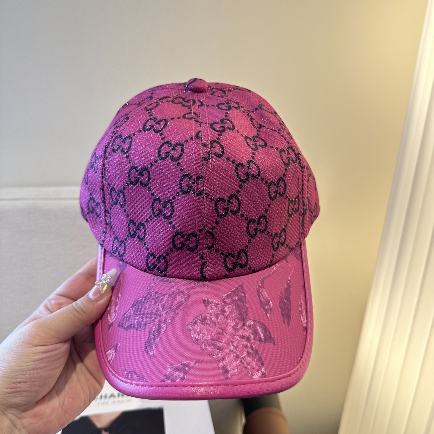 🧢GUCCI古奇棒球帽 😍新款棒球帽，重工打造♥️高端大气，百搭款🤗男女通用！