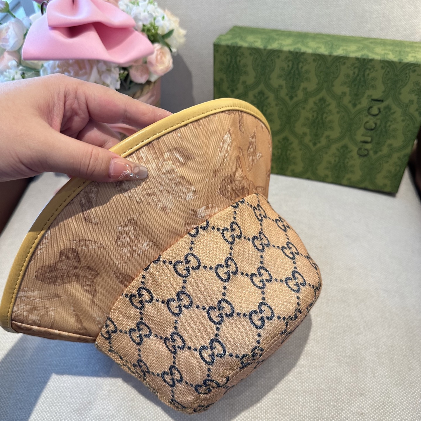 原单品质GUCCI古奇渔夫帽👒官网新品Gucci渔夫帽火爆来袭 工艺非常精美 高档大气上档次！低调奢华，