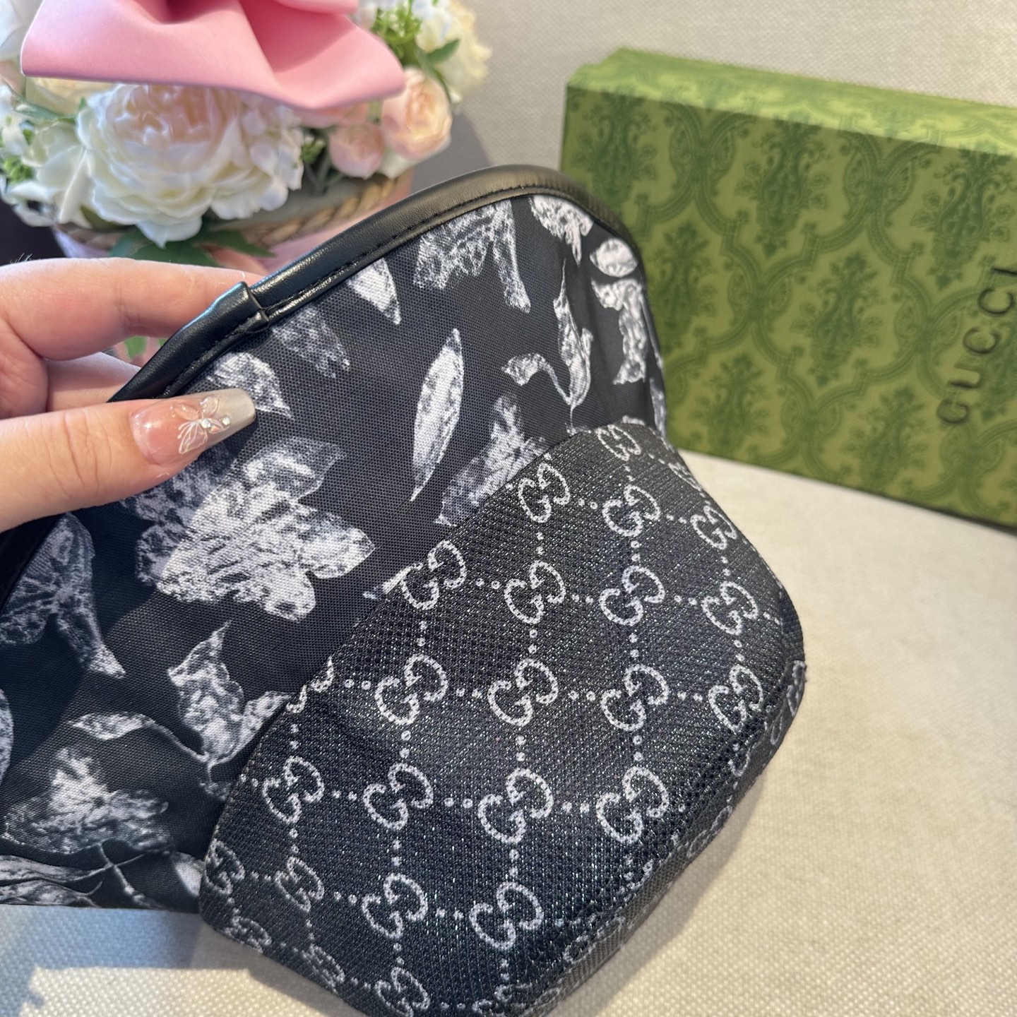 原单品质GUCCI古奇渔夫帽👒官网新品Gucci渔夫帽火爆来袭 工艺非常精美 高档大气上档次！低调奢华，