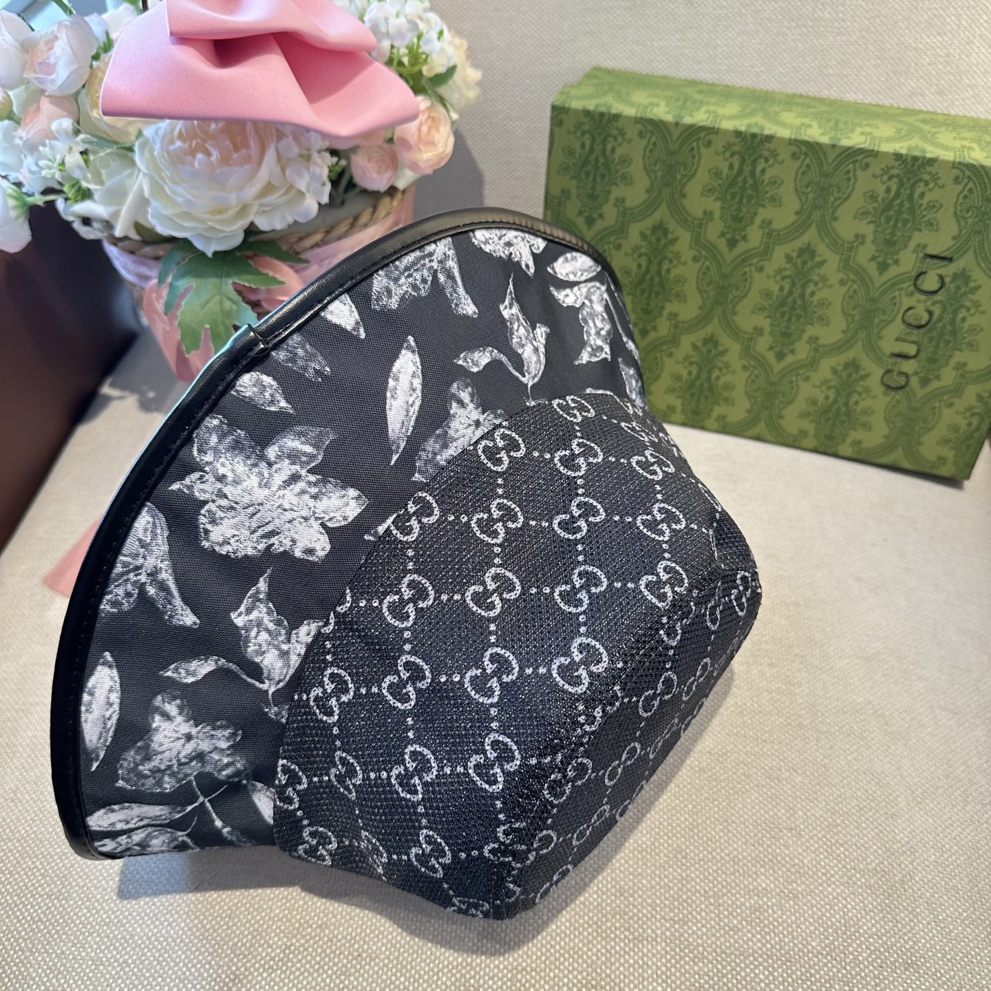 原单品质GUCCI古奇渔夫帽👒官网新品Gucci渔夫帽火爆来袭 工艺非常精美 高档大气上档次！低调奢华，