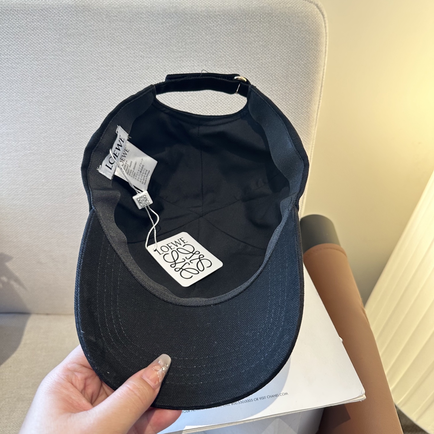 LOEWE【罗意威】新款刺绣棒球帽，专柜同步出货，大牌款超好搭配，赶紧入手