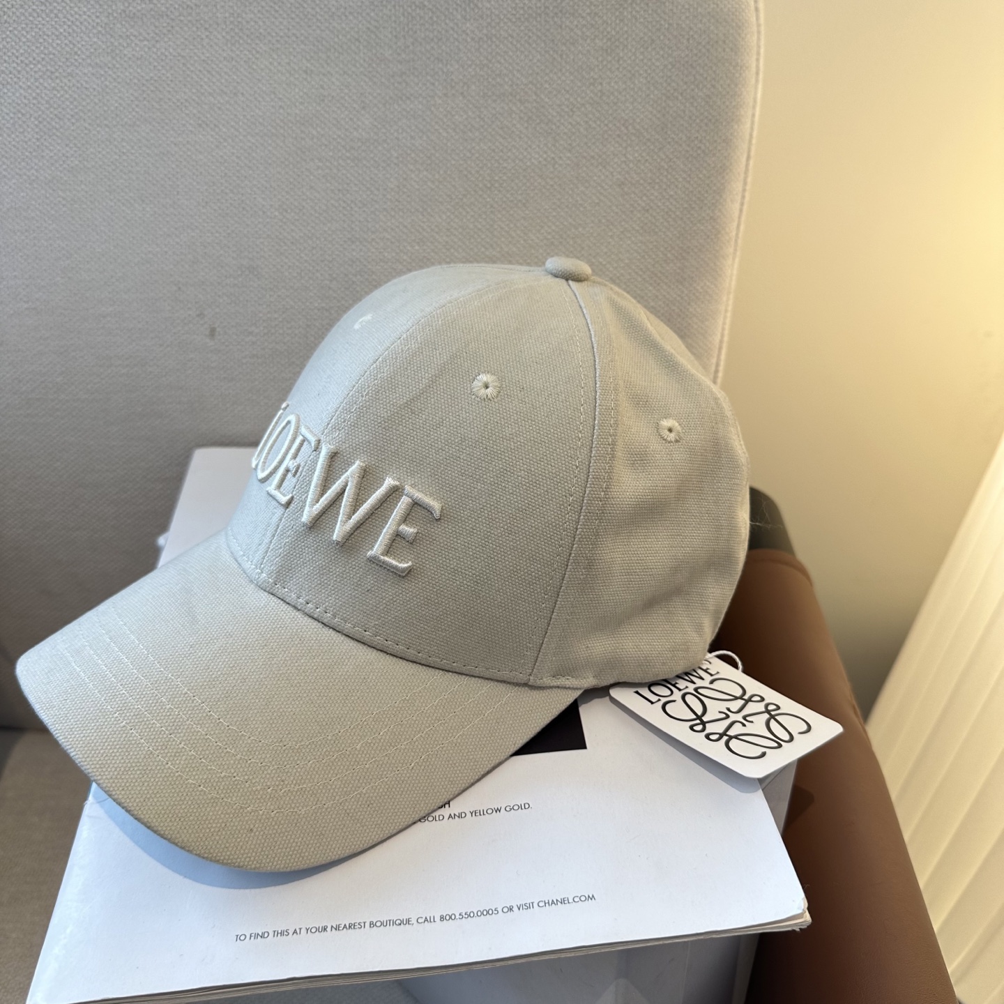 LOEWE【罗意威】新款刺绣棒球帽，专柜同步出货，大牌款超好搭配，赶紧入手