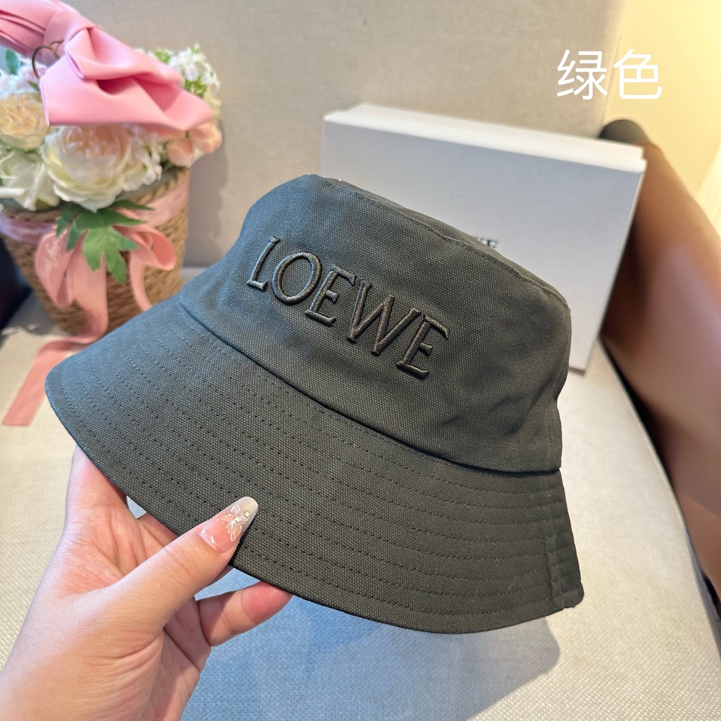LOEWE罗意威 专柜新品渔夫帽，原单品质，内标齐全，头围57cm