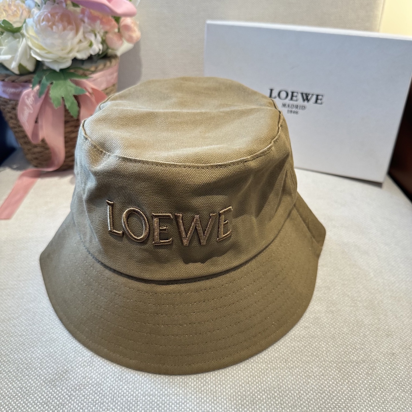 LOEWE罗意威 专柜新品渔夫帽，原单品质，内标齐全，头围57cm