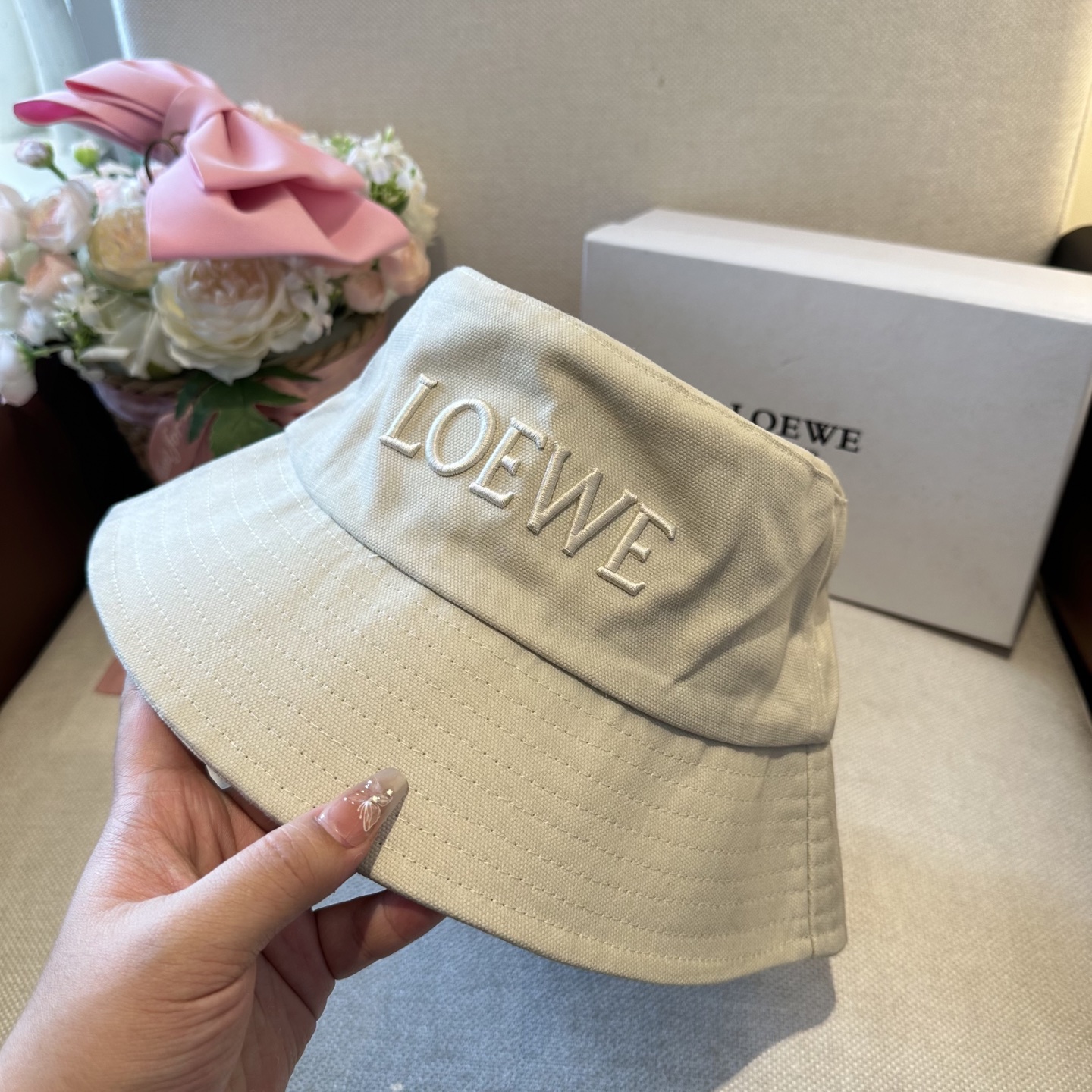 LOEWE罗意威 专柜新品渔夫帽，原单品质，内标齐全，头围57cm