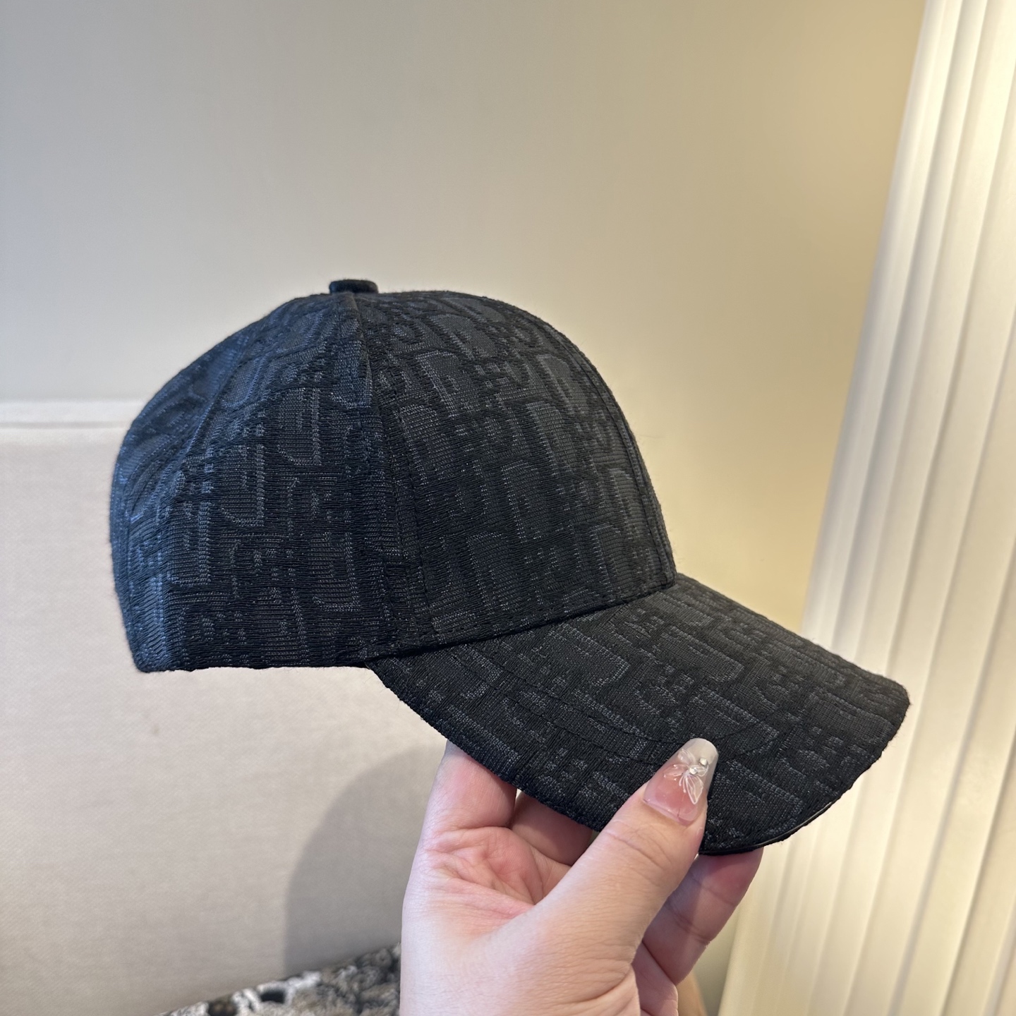 迪奥Dior 官网最新老花 迪奥 防晒指数超高，特别显脸小，有型不软塌，携带方便🤗