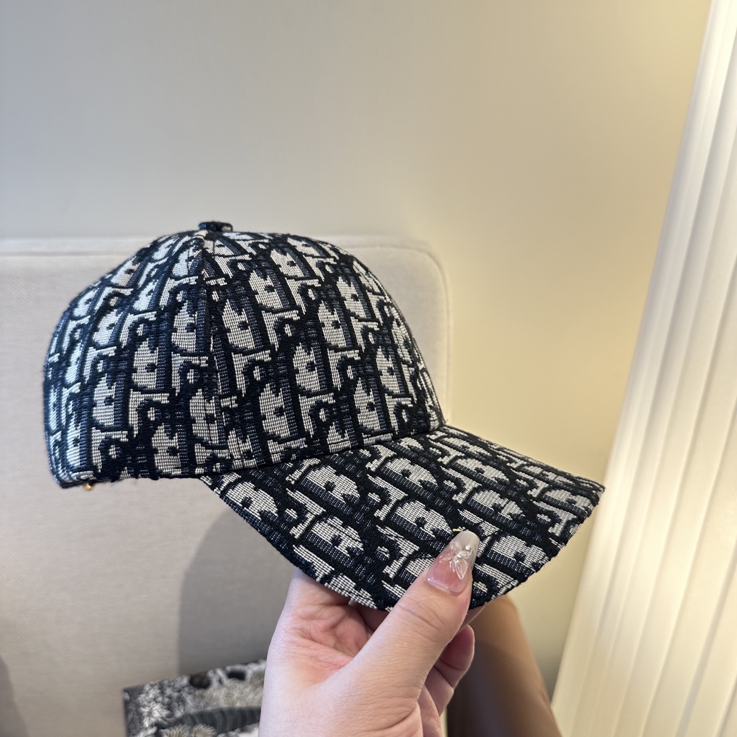 迪奥Dior 官网最新老花 迪奥防晒指数超高，特别显脸小，有型不软塌，携带方便🤗