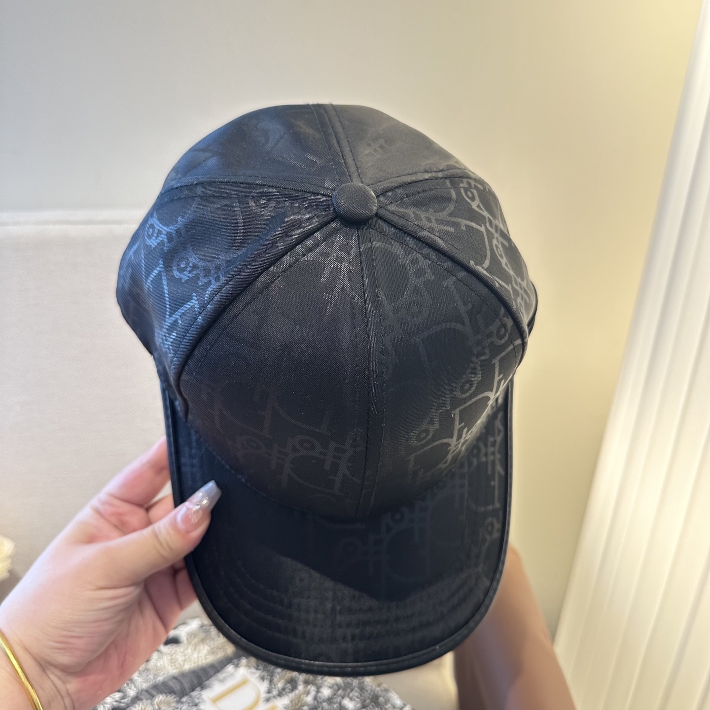 迪奥Dior 官网最新老花 迪奥防晒指数超高，特别显脸小，有型不软塌，携带方便🤗