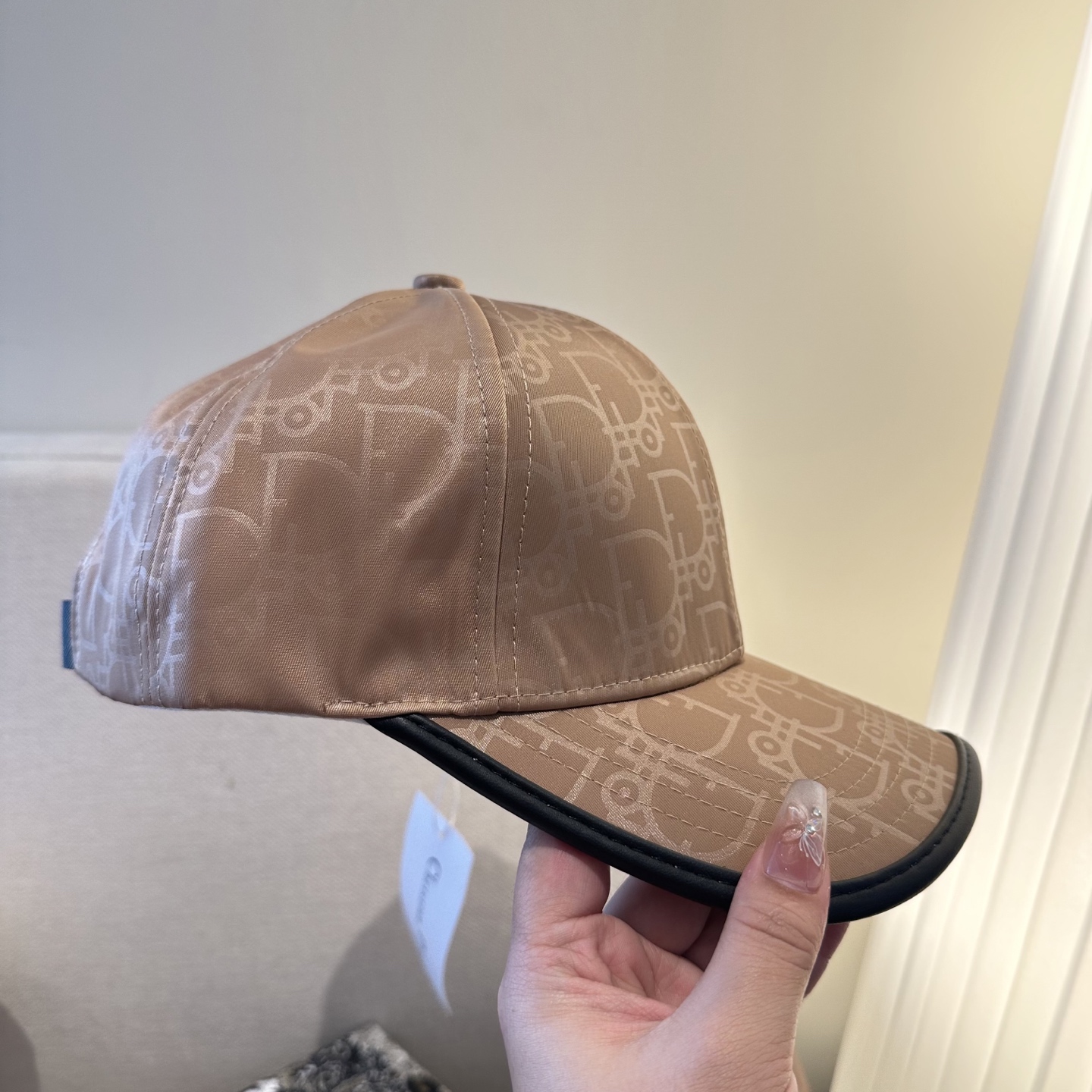 迪奥Dior 官网最新老花 迪奥防晒指数超高，特别显脸小，有型不软塌，携带方便🤗