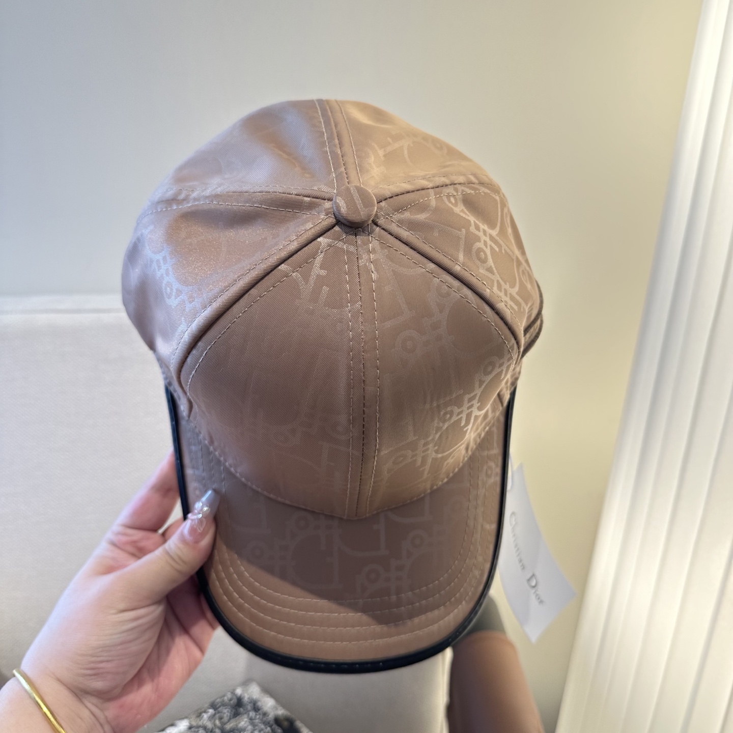 迪奥Dior 官网最新老花 迪奥防晒指数超高，特别显脸小，有型不软塌，携带方便🤗