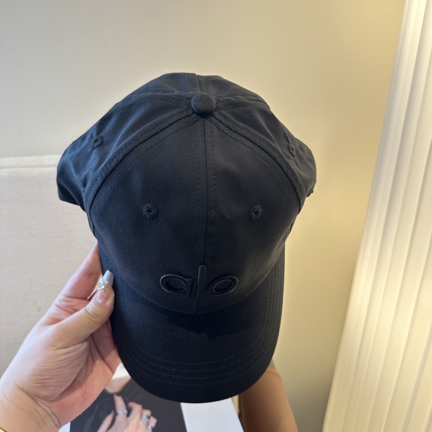 Alo 🔥爆款 新款棒球帽定制面料，简约时尚更透气，超火爆现货秒发