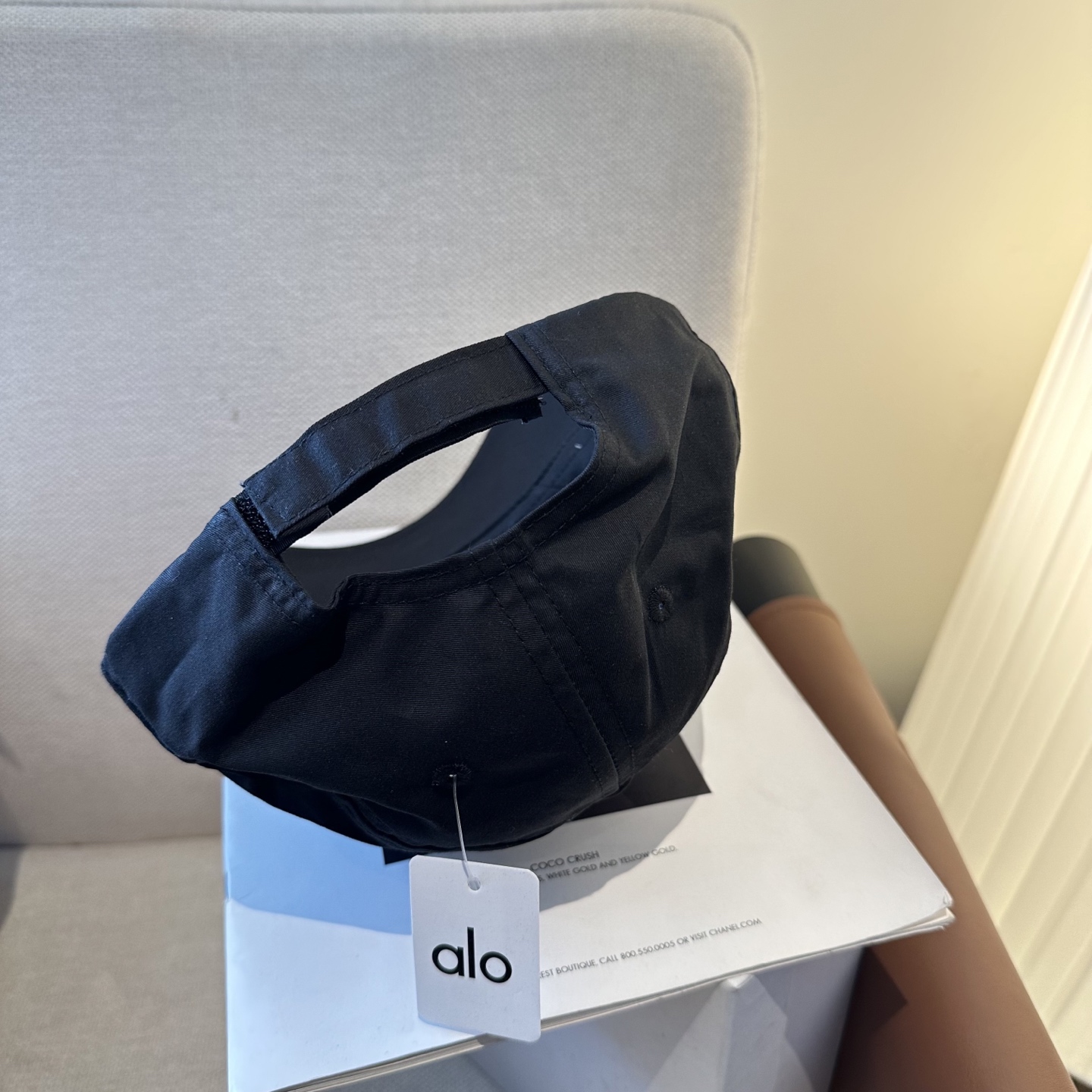 Alo 🔥爆款 新款棒球帽定制面料，简约时尚更透气，超火爆现货秒发