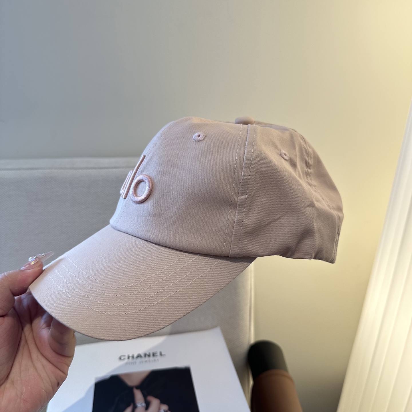 Alo 🔥爆款 新款棒球帽定制面料，简约时尚更透气，超火爆现货秒发