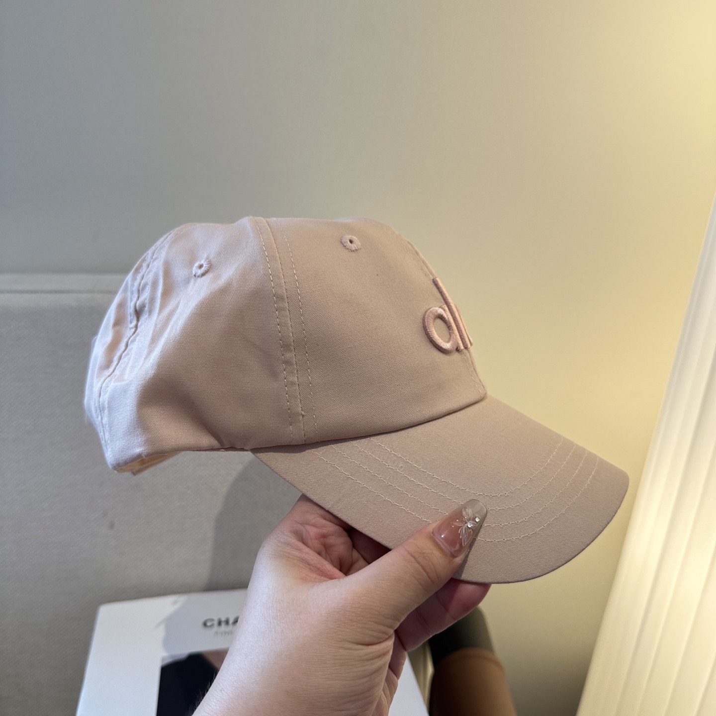 Alo 🔥爆款 新款棒球帽定制面料，简约时尚更透气，超火爆现货秒发