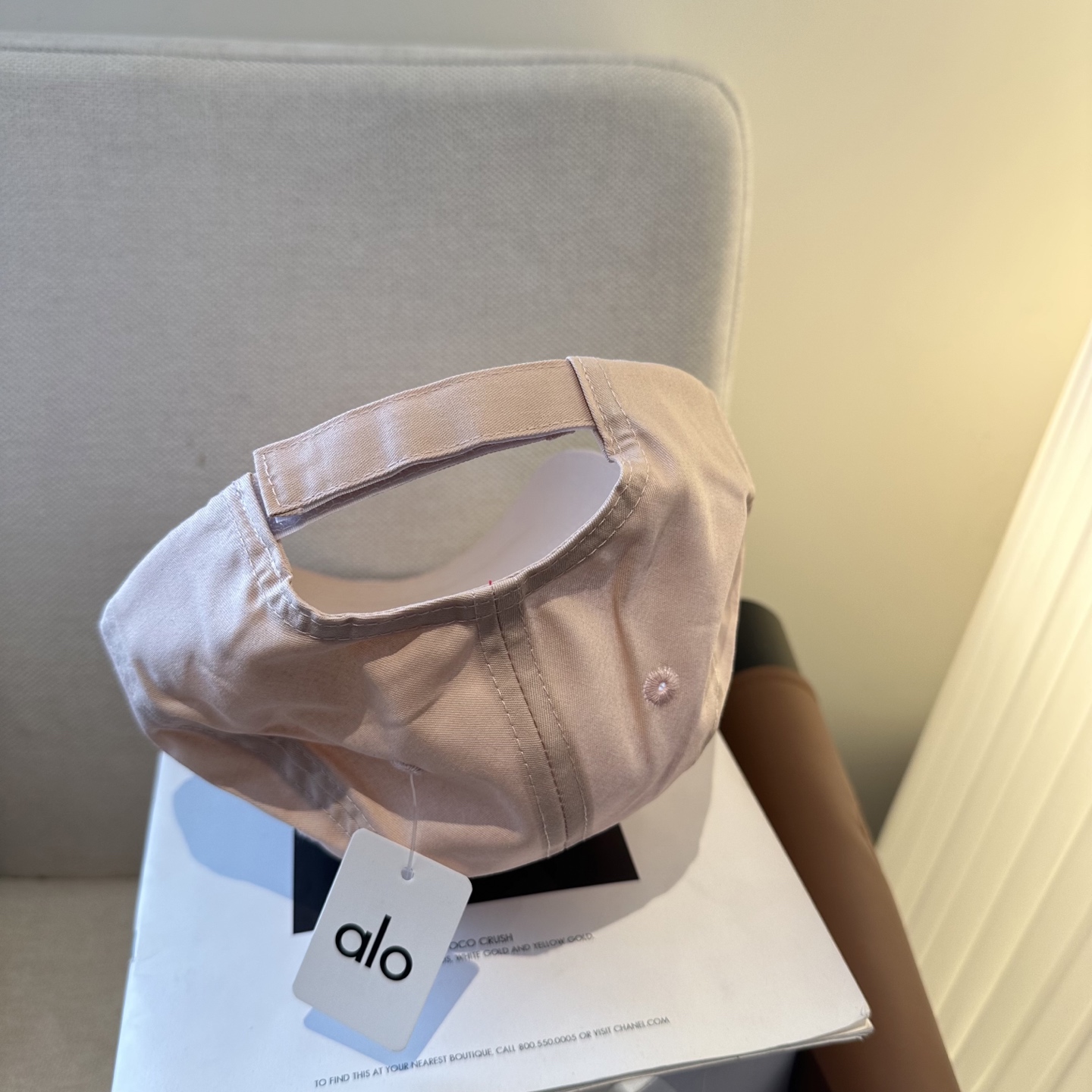 Alo 🔥爆款 新款棒球帽定制面料，简约时尚更透气，超火爆现货秒发