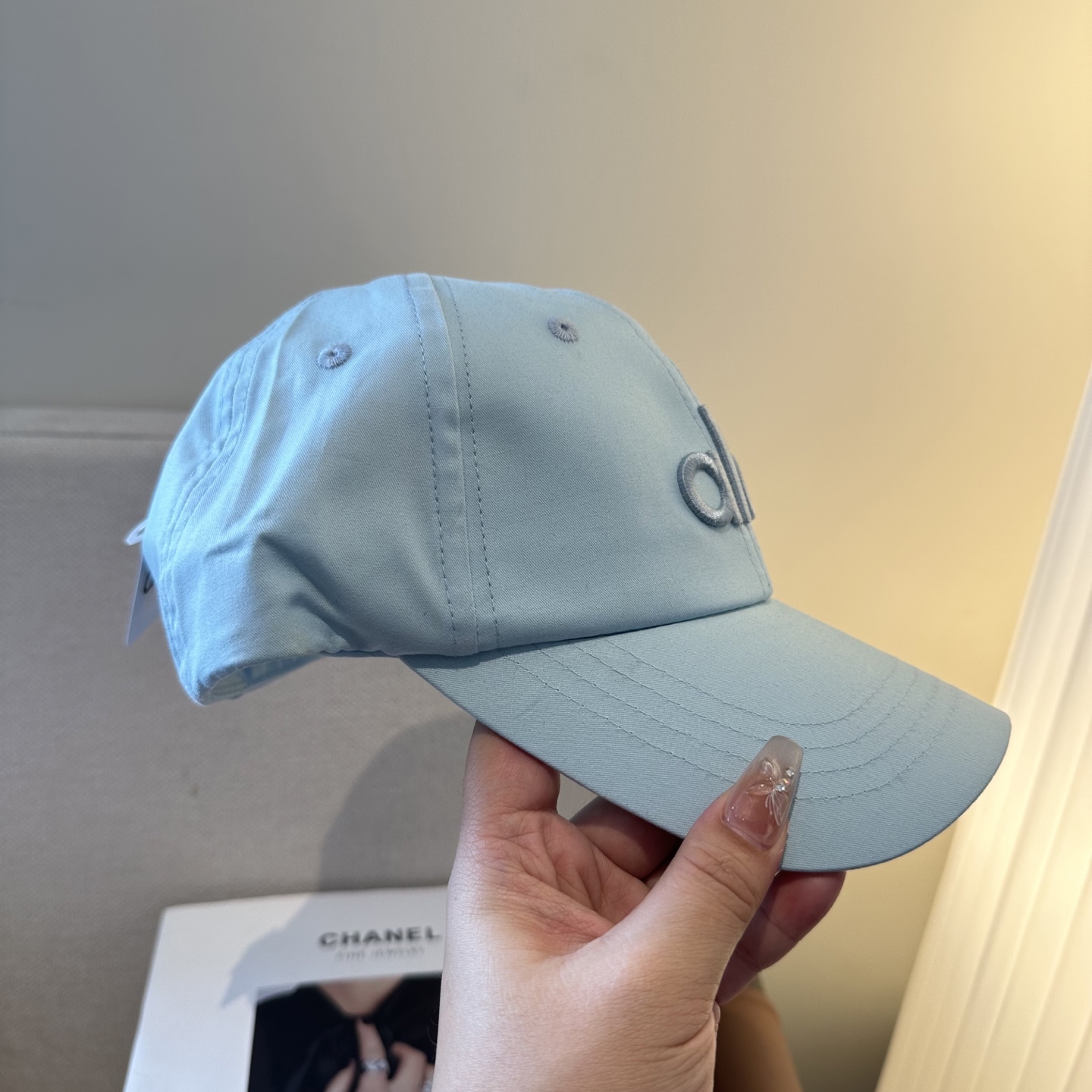 Alo 🔥爆款 新款棒球帽定制面料，简约时尚更透气，超火爆现货秒发