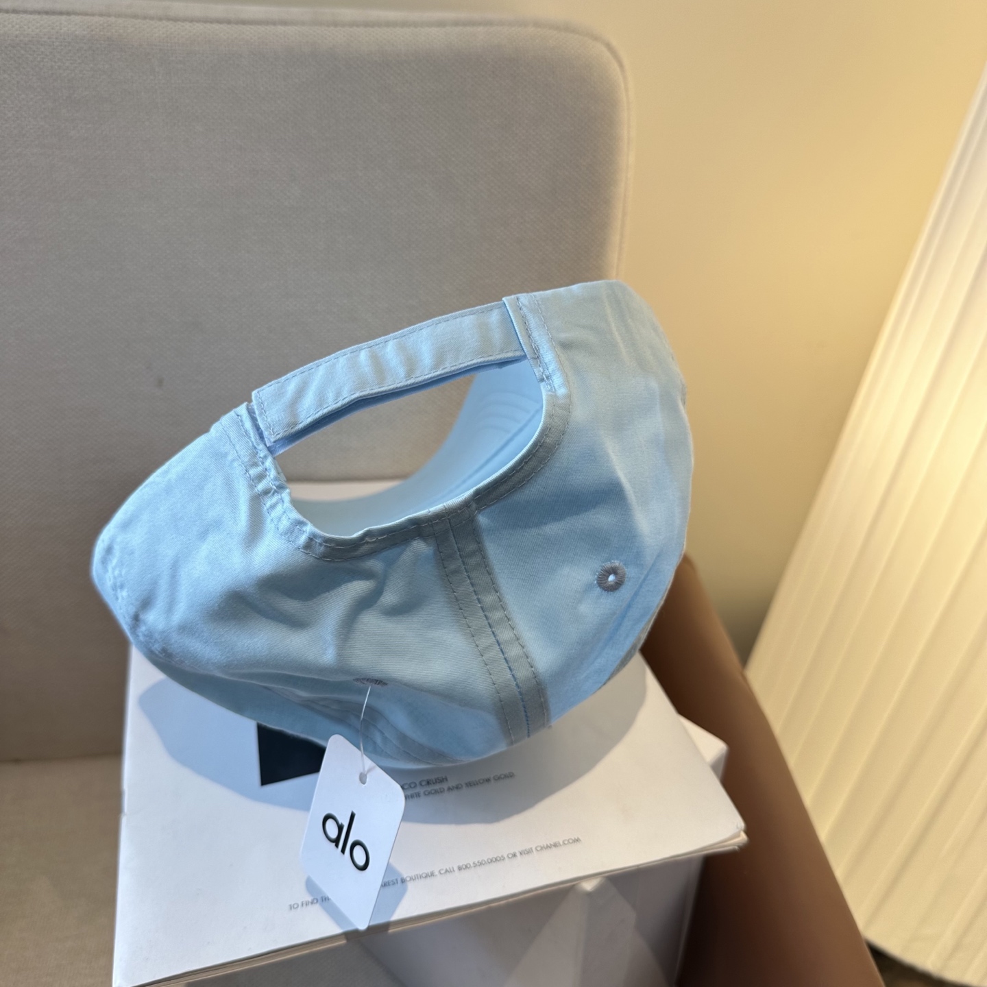 Alo 🔥爆款 新款棒球帽定制面料，简约时尚更透气，超火爆现货秒发