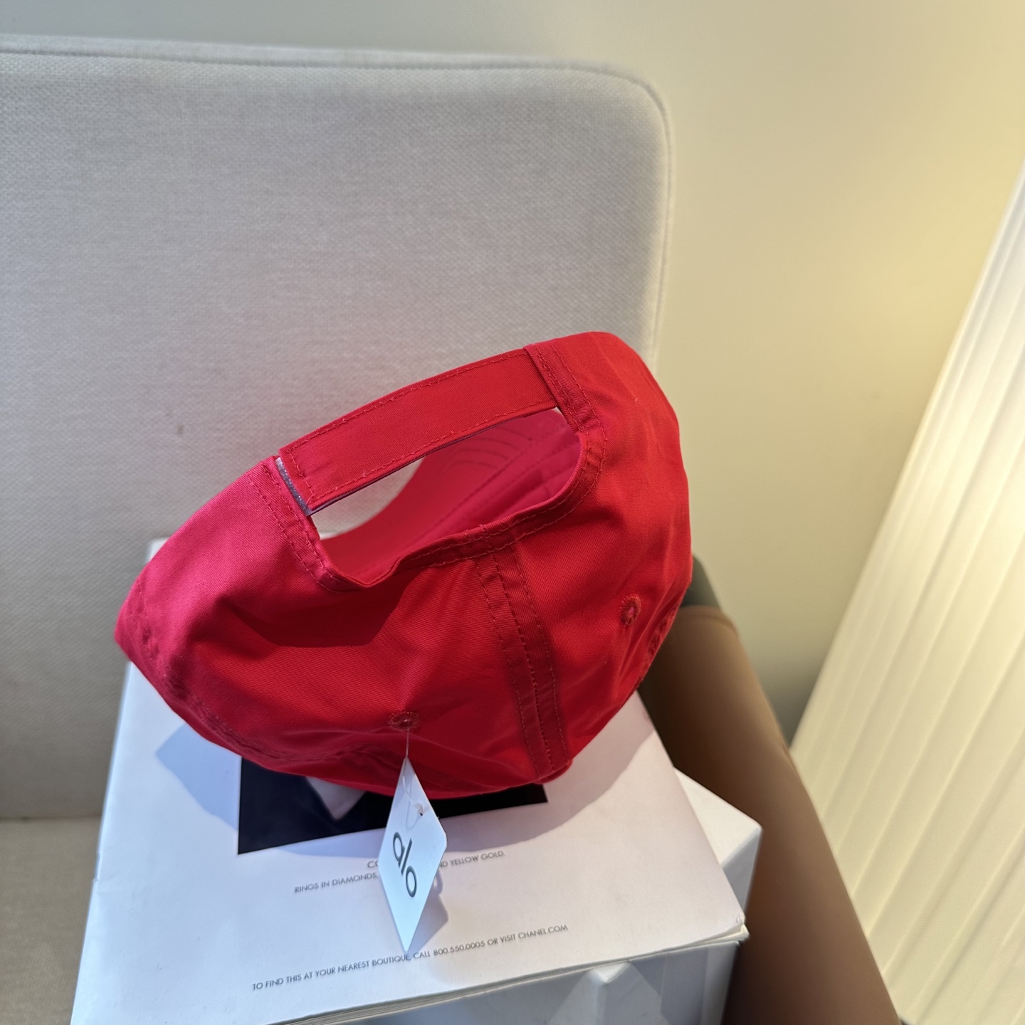 Alo 🔥爆款 新款棒球帽定制面料，简约时尚更透气，超火爆现货秒发