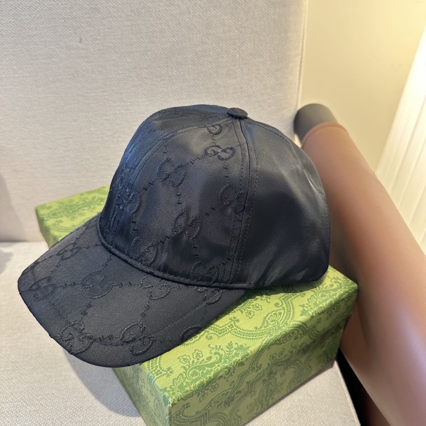 🧢GUCCI古奇棒球帽 😍新款棒球帽，重工打造♥️高端大气，百搭款🤗男女通用！
