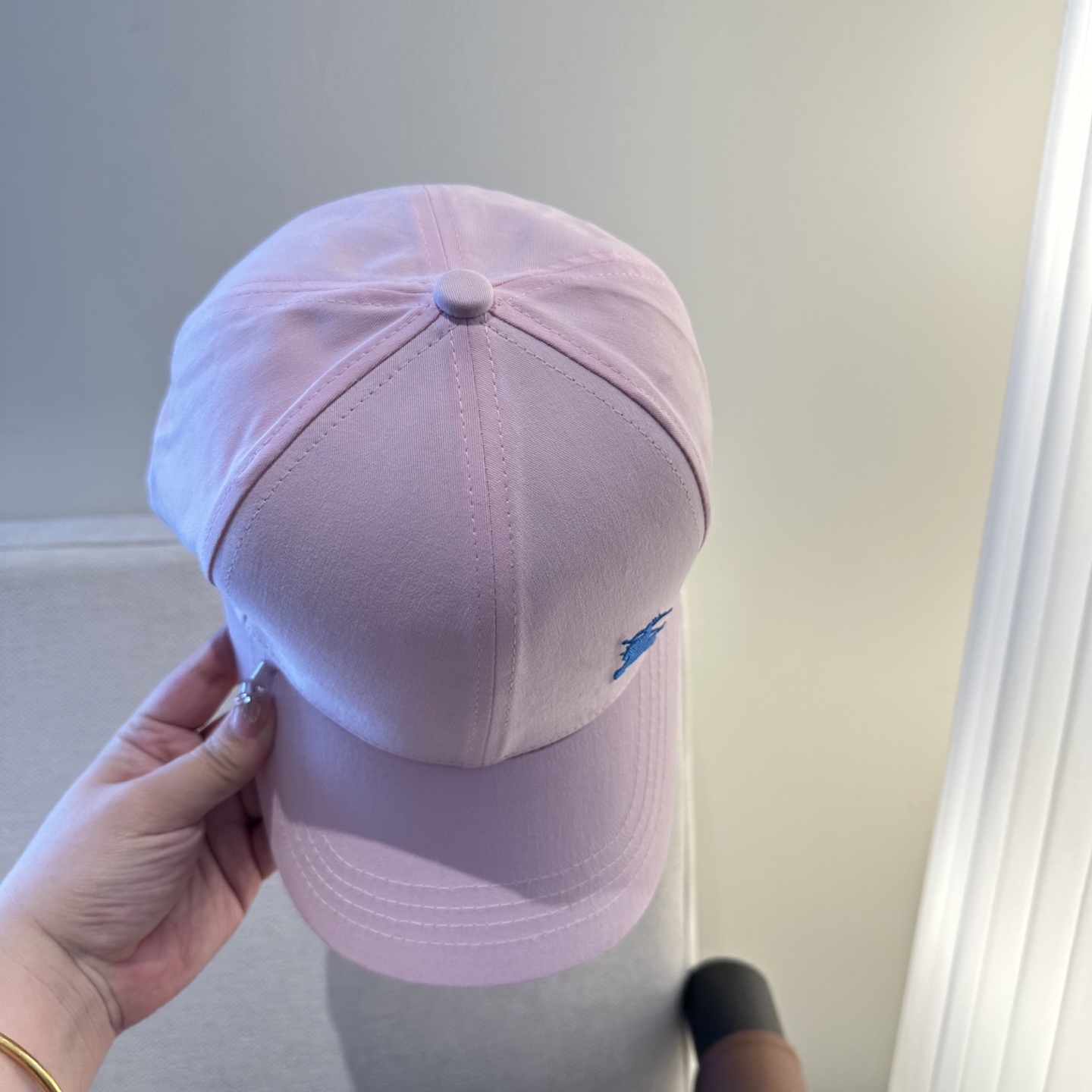 巴宝莉BURBERRY官网同步上线 韩版新款英伦风定制款1:1原单品质 男女通用棒球帽 美邦工艺 高版品