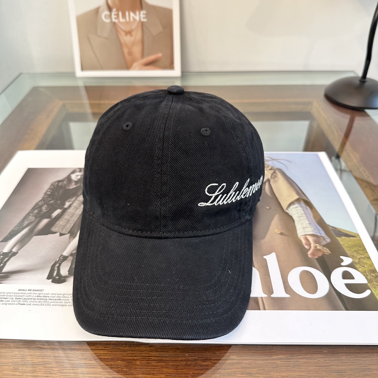 潮牌棒球帽 简单休闲风的棒球帽 减龄百搭 适配度很高！简单随性~出街拍照拗造型非常加分~男女同款 随意搭