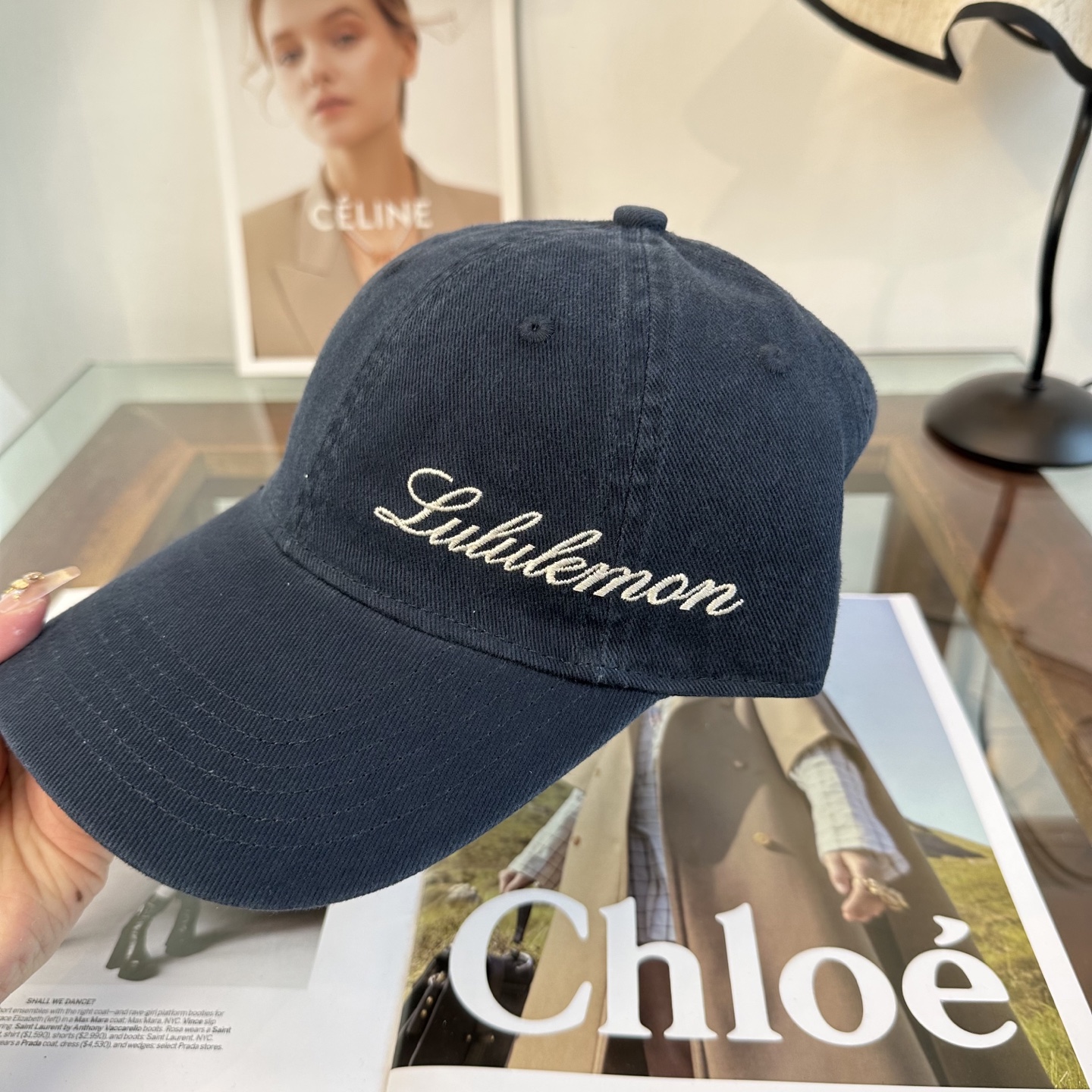 潮牌棒球帽 简单休闲风的棒球帽 减龄百搭 适配度很高！简单随性~出街拍照拗造型非常加分~男女同款 随意搭