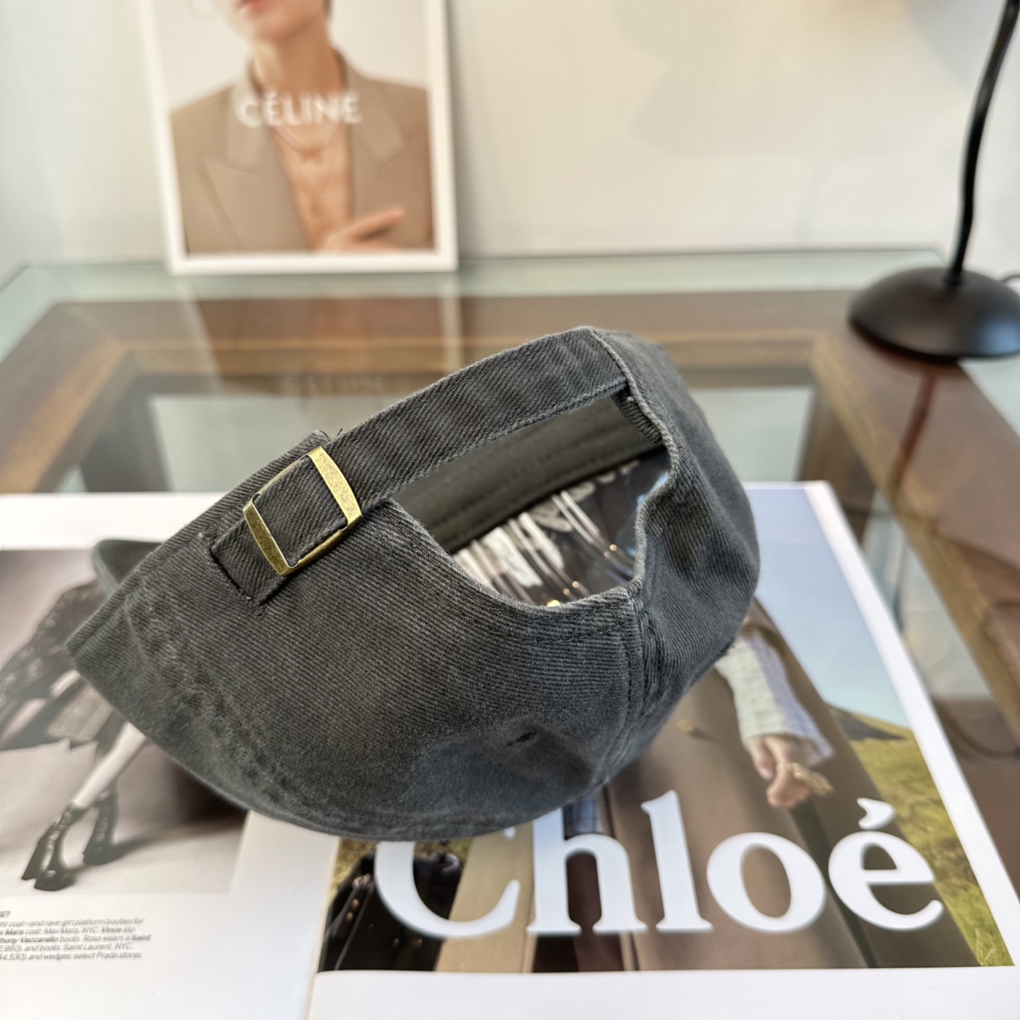 潮牌棒球帽 简单休闲风的棒球帽 减龄百搭 适配度很高！简单随性~出街拍照拗造型非常加分~男女同款 随意搭