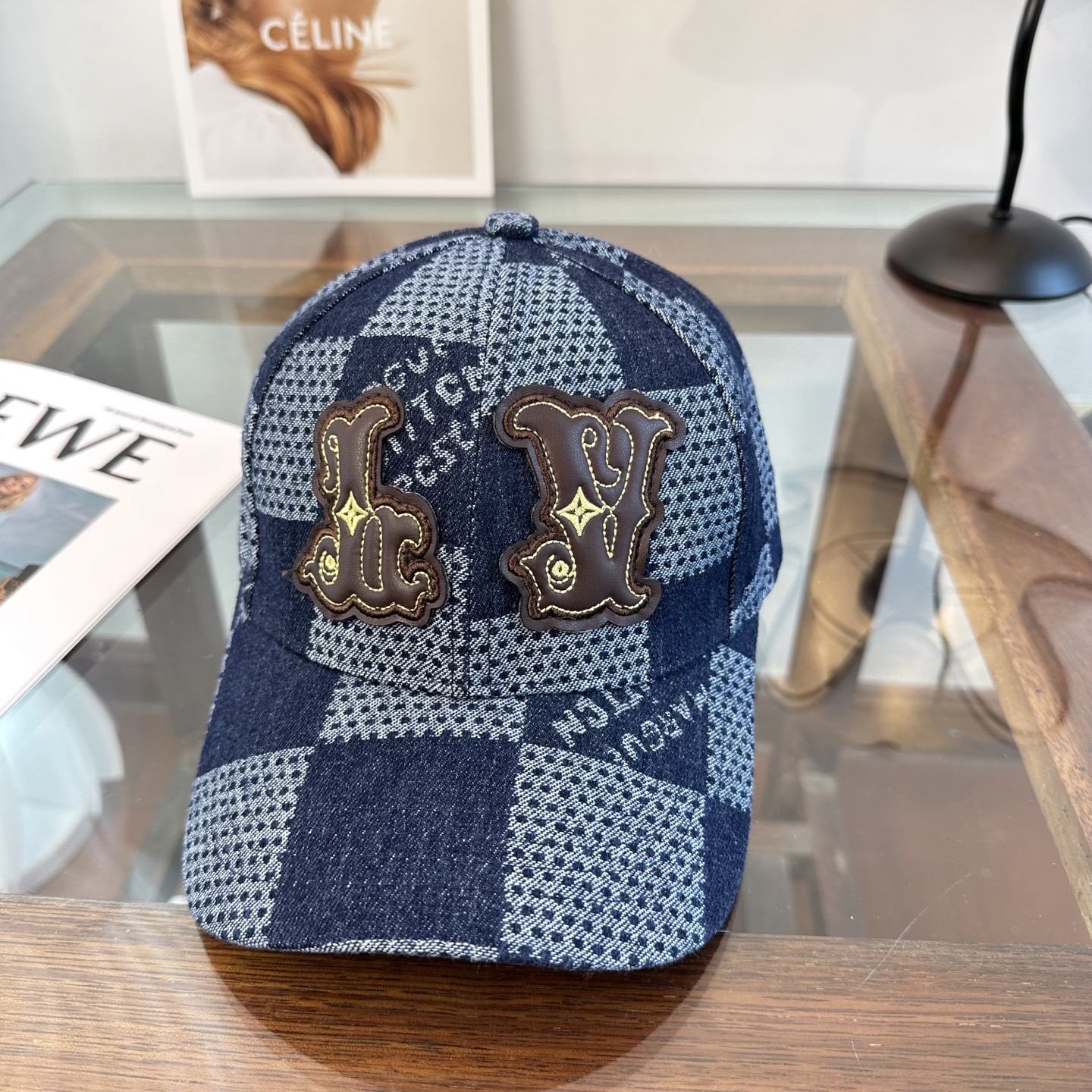 Louis Vuitton LouisVuitton 新款LV棒球帽，重工打造 高端 ，百搭款