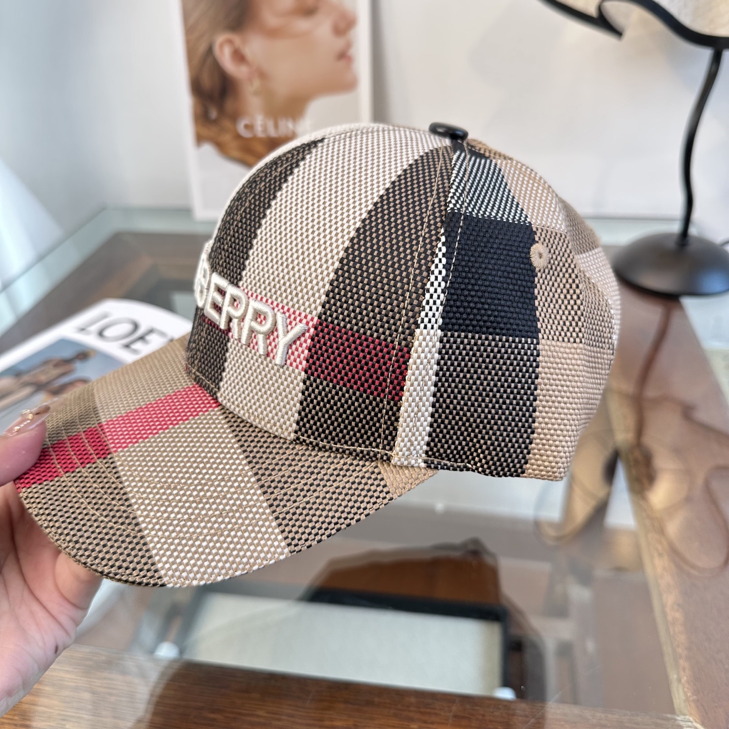 巴宝莉BURBERRY官网同步上线 韩版新款英伦风定制款1:1原单品质 男女通用棒球帽 美邦工艺 高版品