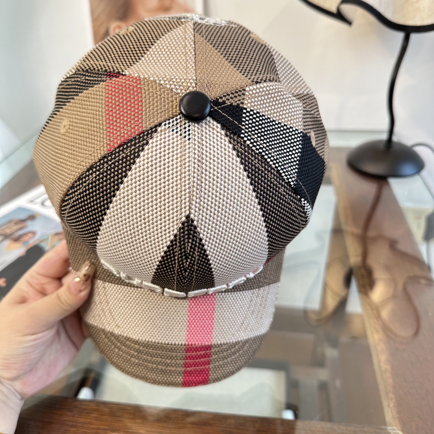 巴宝莉BURBERRY官网同步上线 韩版新款英伦风定制款1:1原单品质 男女通用棒球帽 美邦工艺 高版品