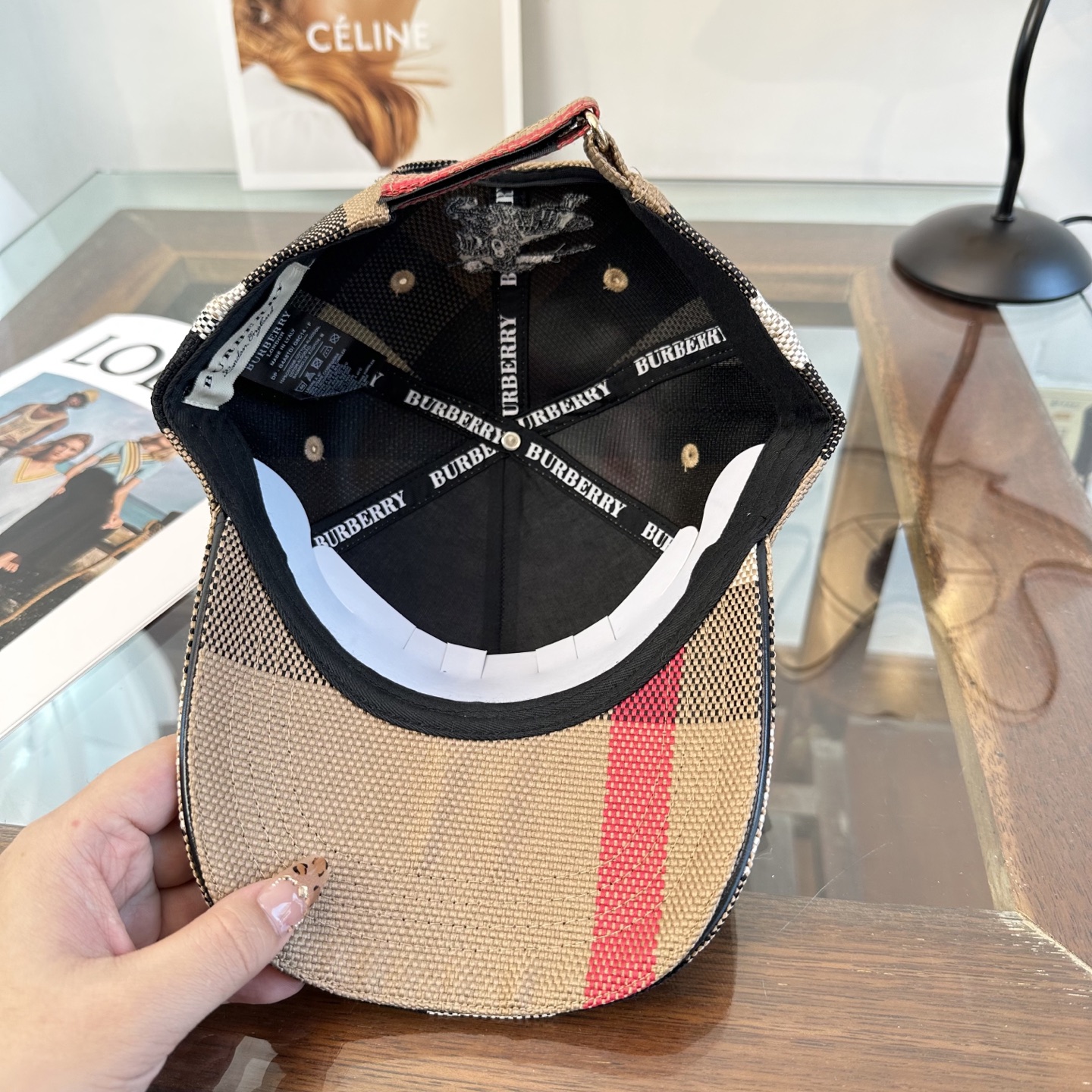巴宝莉BURBERRY官网同步上线 韩版新款英伦风定制款1:1原单品质 男女通用棒球帽 美邦工艺 高版品