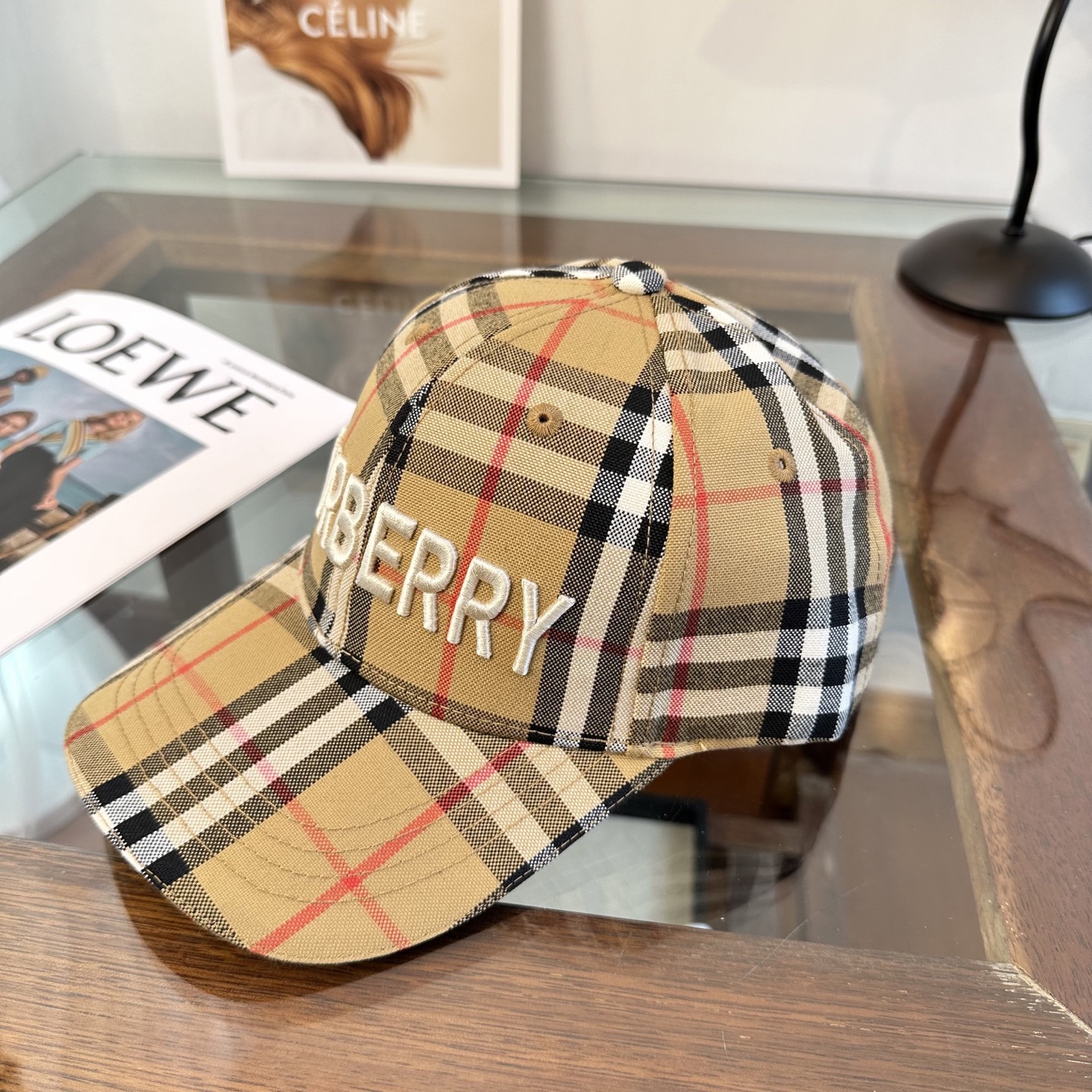 Burberry 巴宝莉BURBERRY 上线 韩版新款英伦风定制款1:1 男女通用棒球帽 美邦工艺 高版品质质量