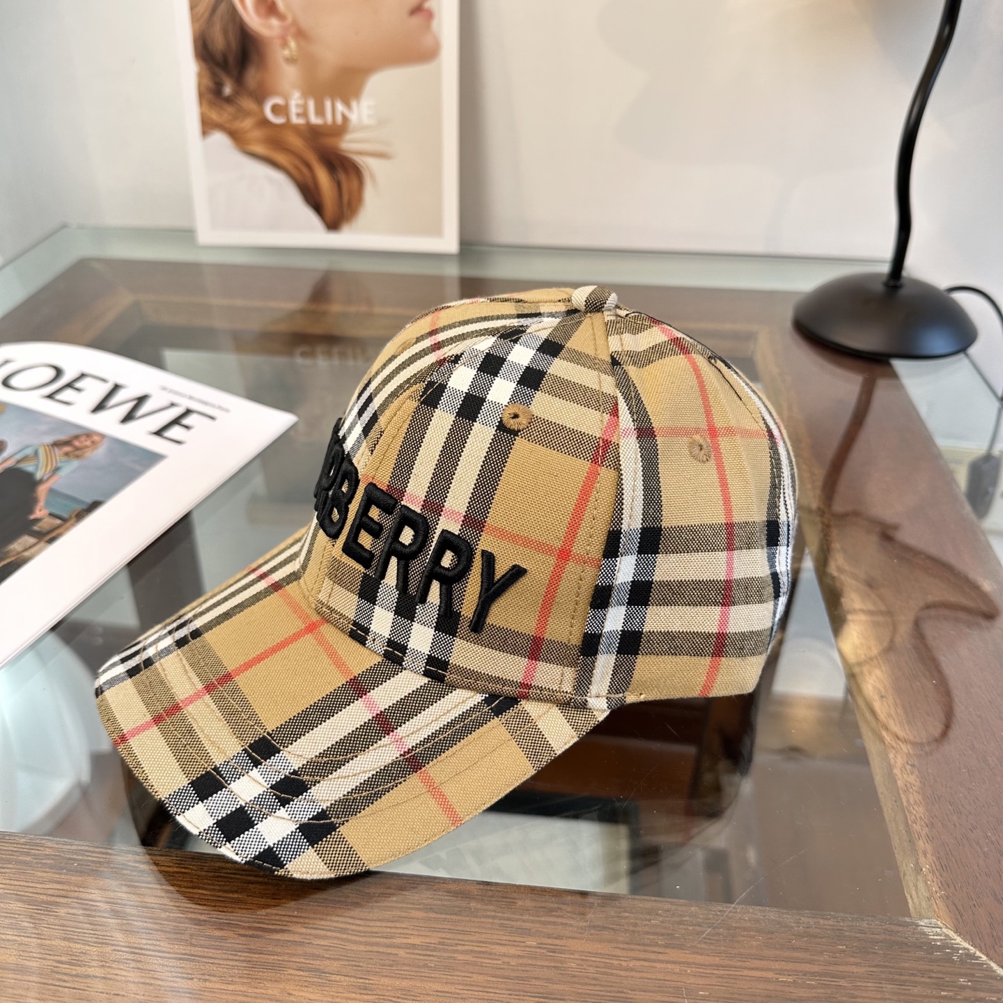 Burberry 巴宝莉BURBERRY 上线 韩版新款英伦风定制款1:1 男女通用棒球帽 美邦工艺 高版品质质量