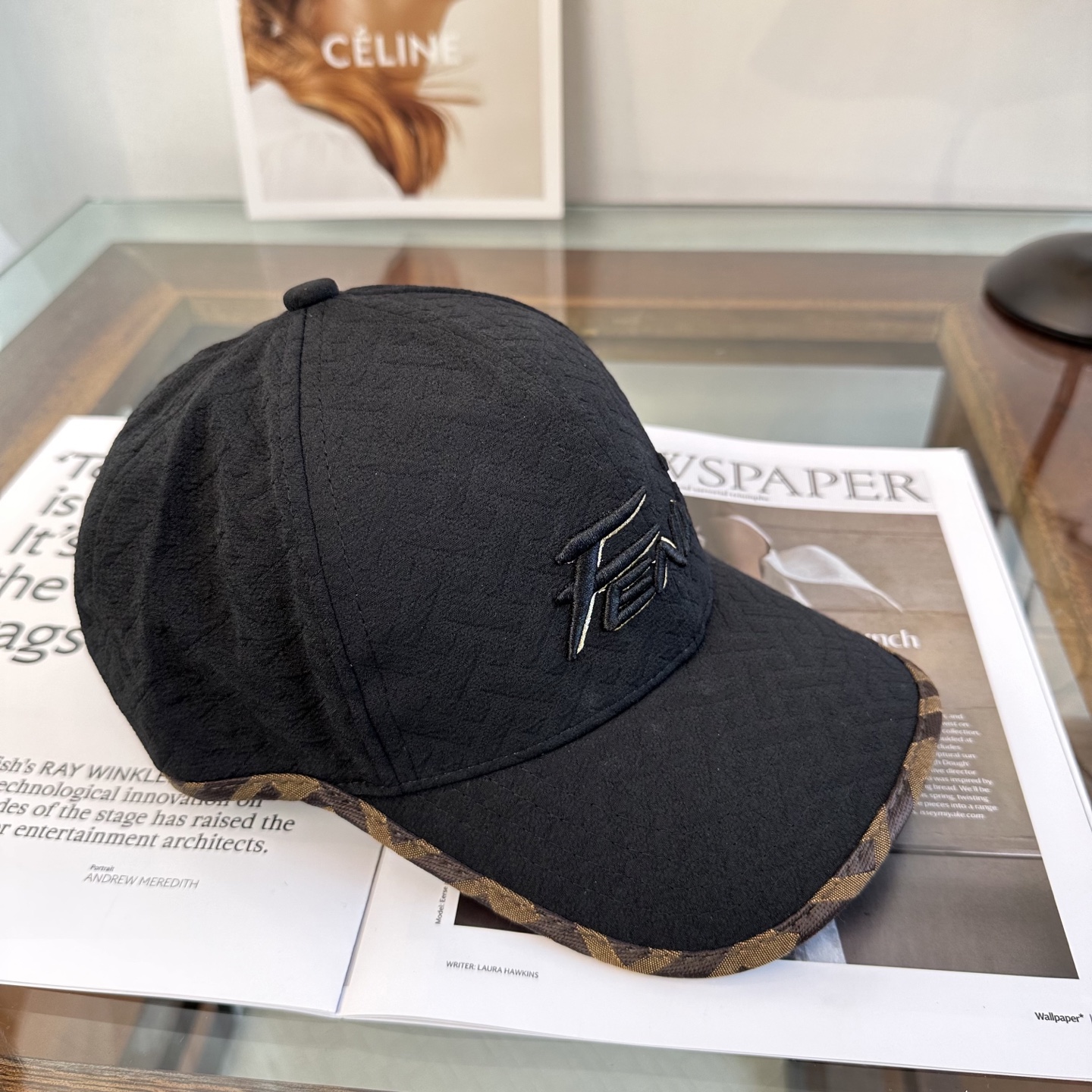 FENDI芬迪 新款棒球帽🧢 经典FF中古单品，气质穿搭单品，质量杠杠👍