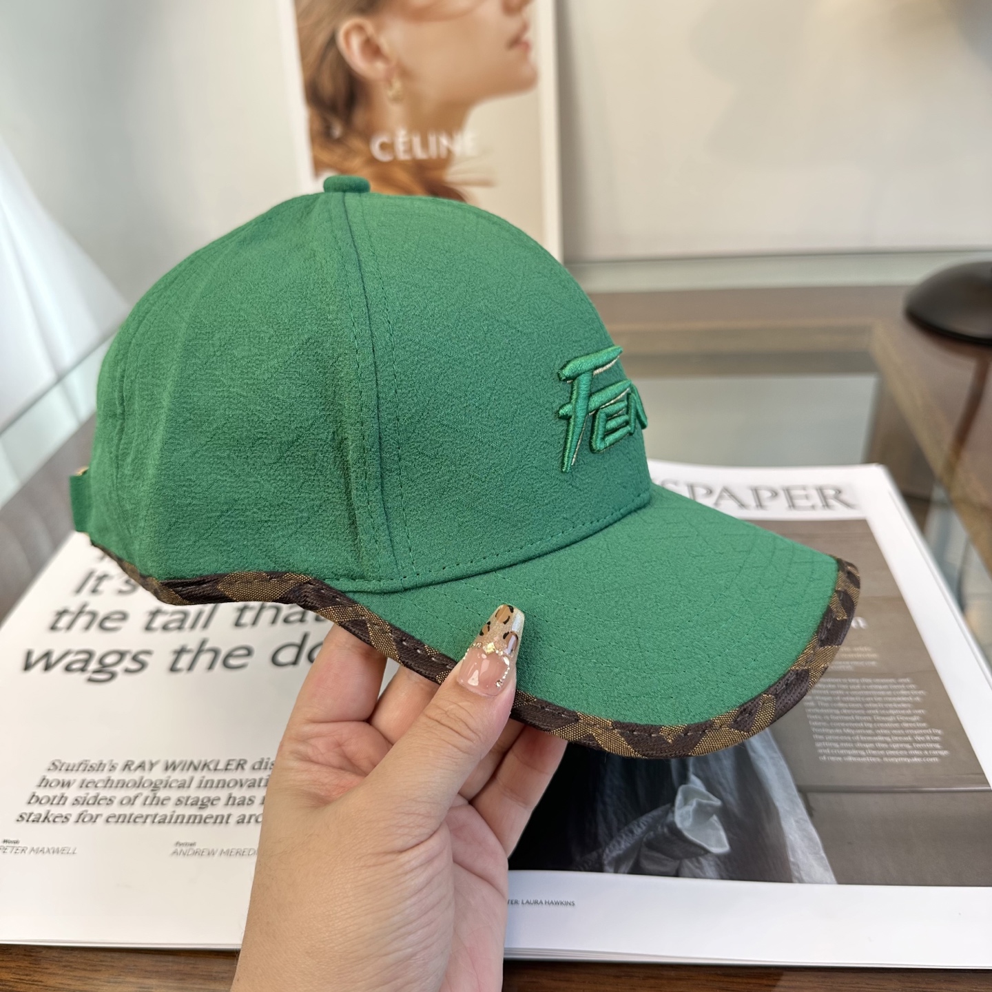 FENDI芬迪 新款棒球帽🧢 经典FF中古单品，气质穿搭单品，质量杠杠👍