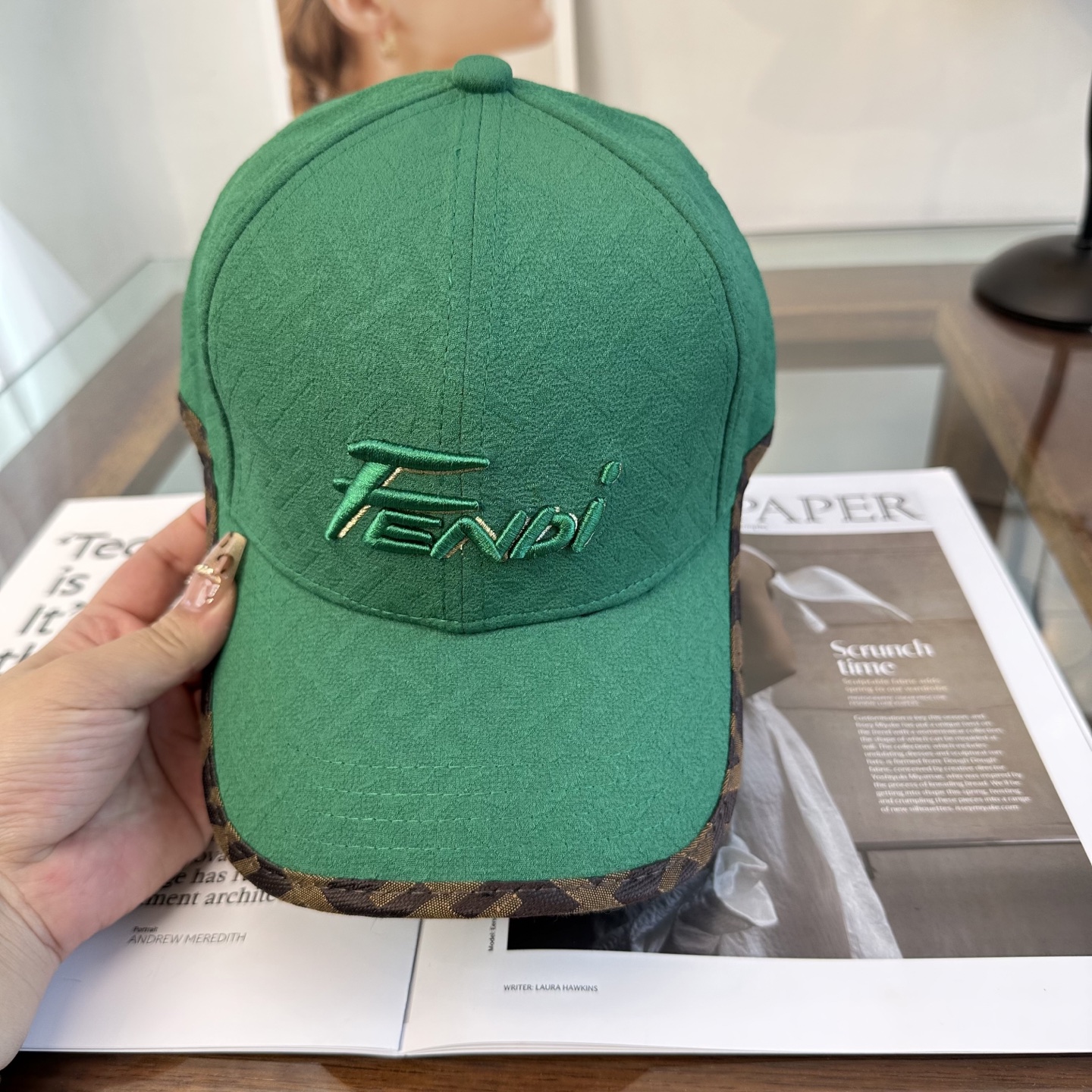 FENDI芬迪 新款棒球帽🧢 经典FF中古单品，气质穿搭单品，质量杠杠👍