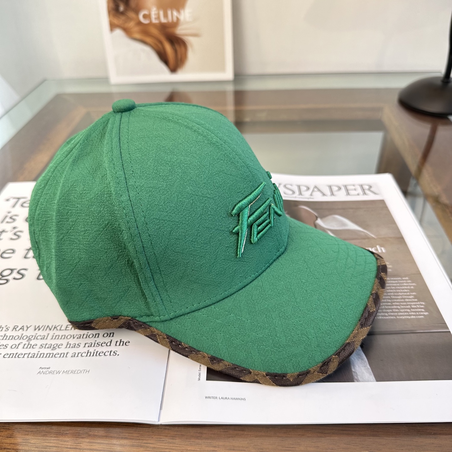 FENDI芬迪 新款棒球帽🧢 经典FF中古单品，气质穿搭单品，质量杠杠👍