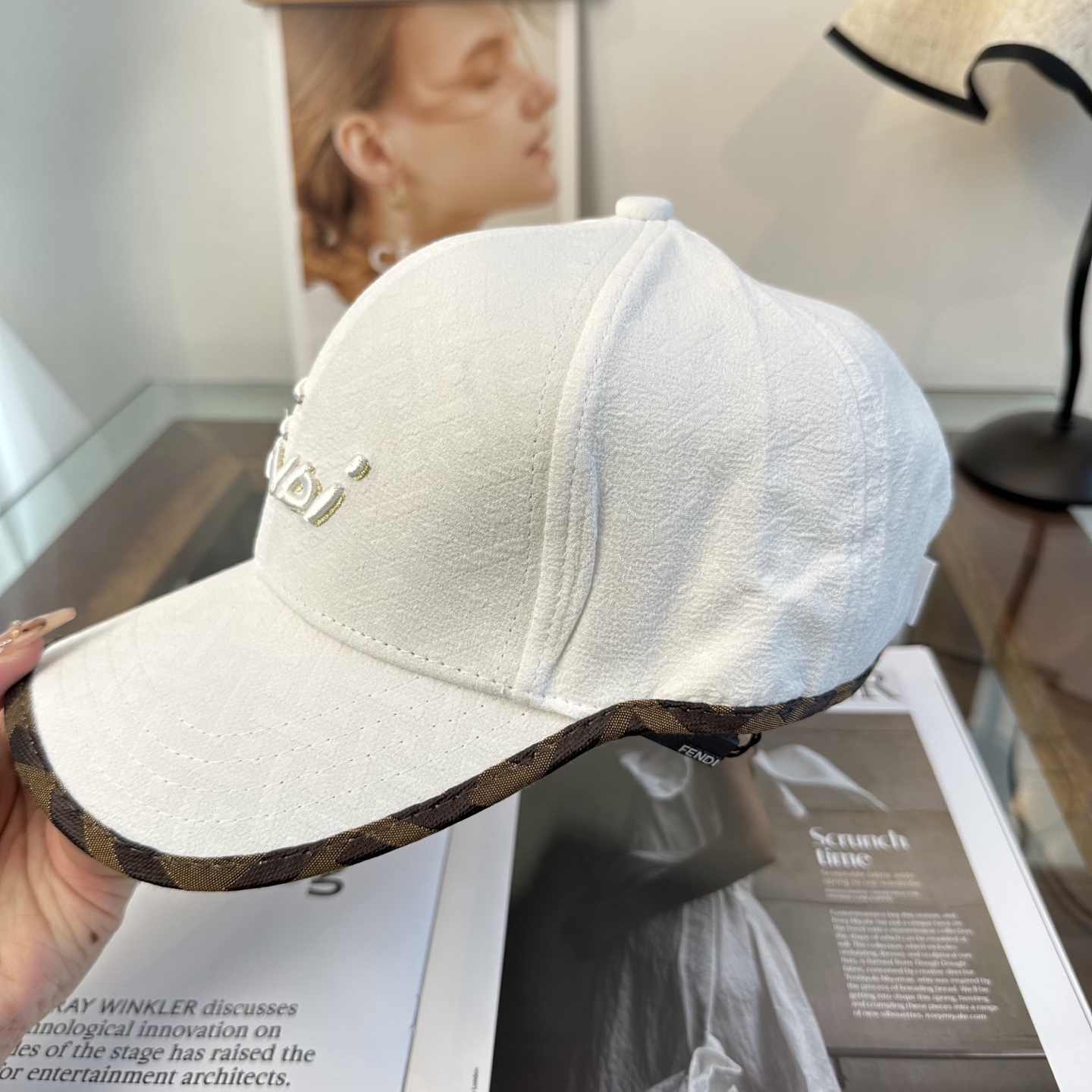 FENDI芬迪 新款棒球帽🧢 经典FF中古单品，气质穿搭单品，质量杠杠👍