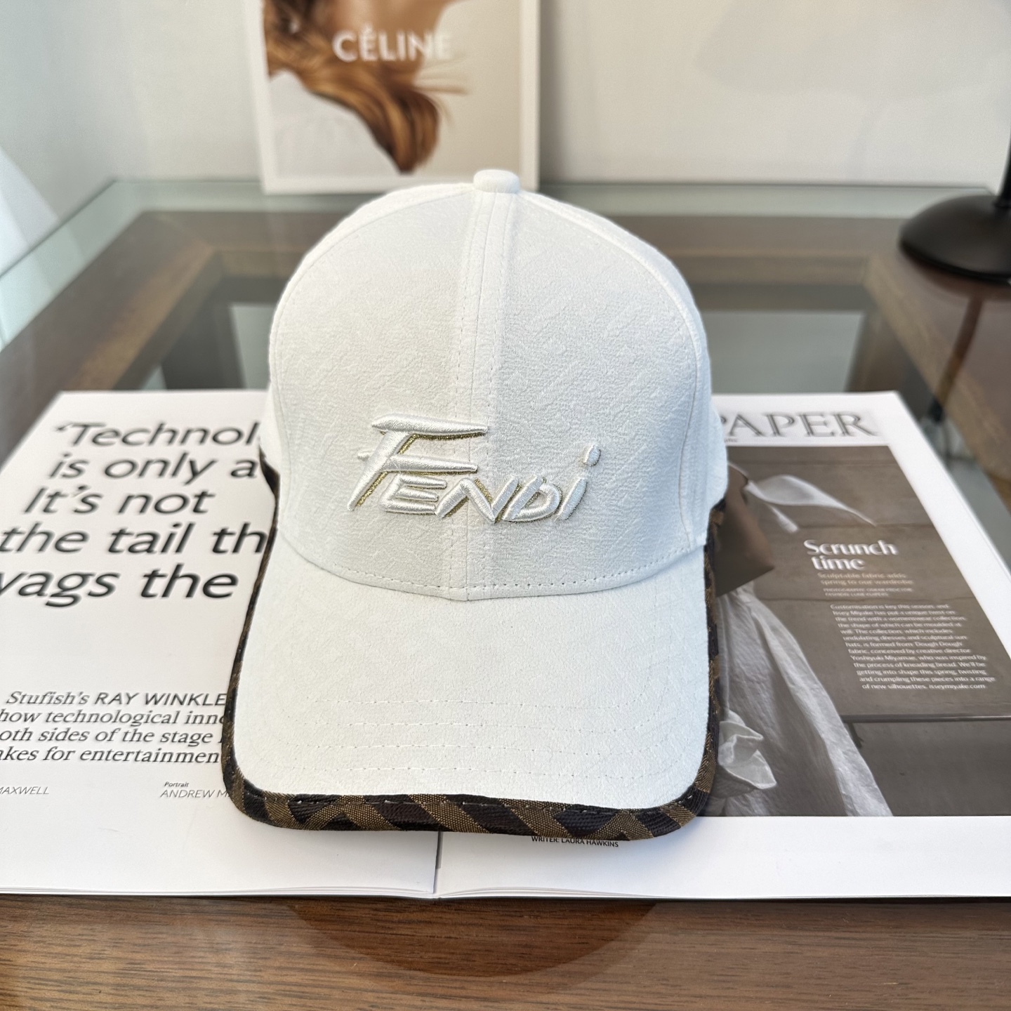 FENDI芬迪 新款棒球帽🧢 经典FF中古单品，气质穿搭单品，质量杠杠👍