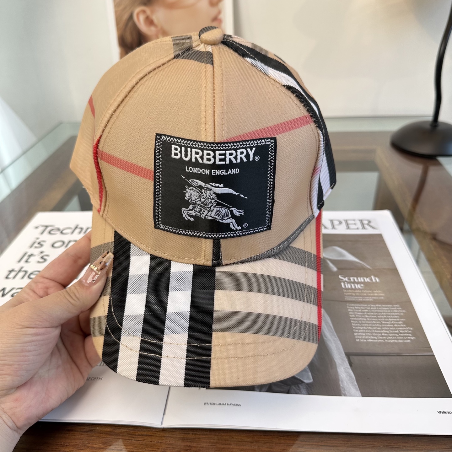 巴宝莉BURBERRY官网同步上线 韩版新款英伦风定制款1:1原单品质 男女通用棒球帽 美邦工艺 高版品