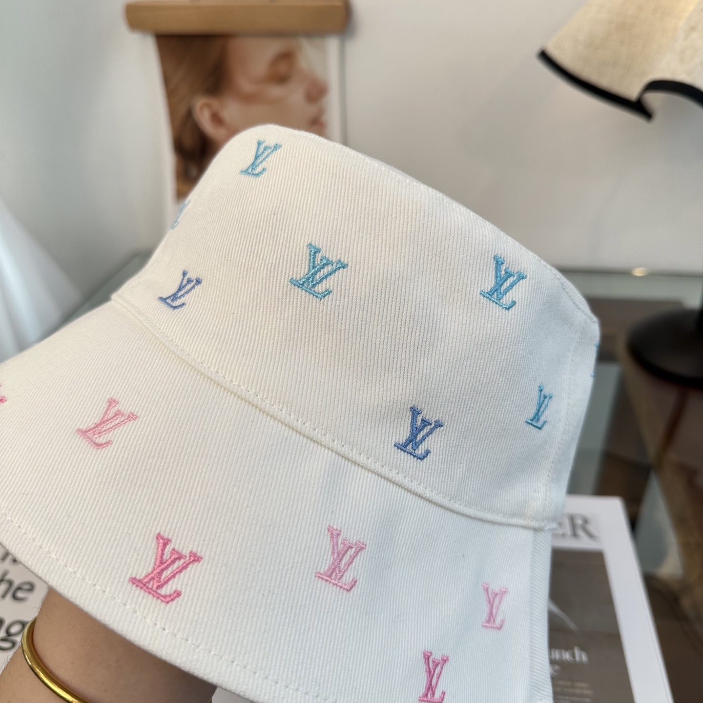 Louis Vuitton Lv路易威登2026新款可遮阳帽女透气渔夫帽