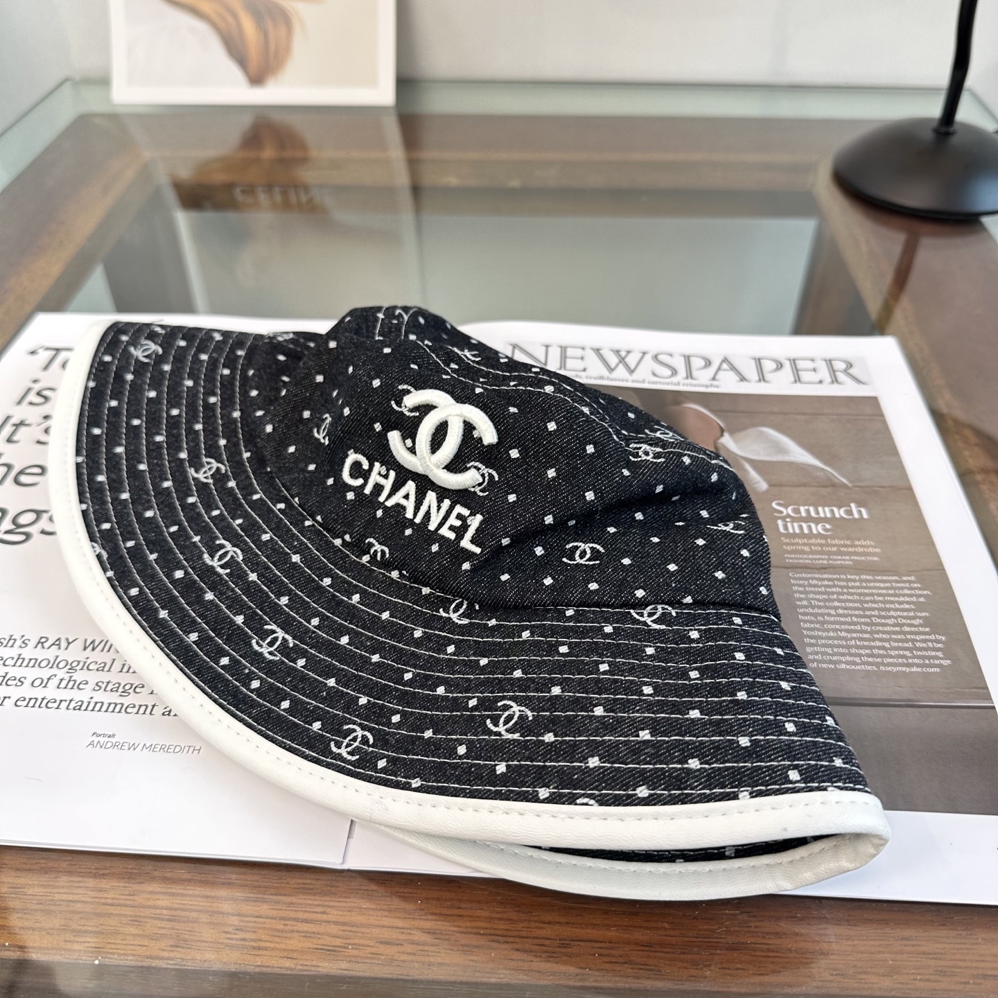 Chanel 遮阳又超好搭配，出街单品 高货版本