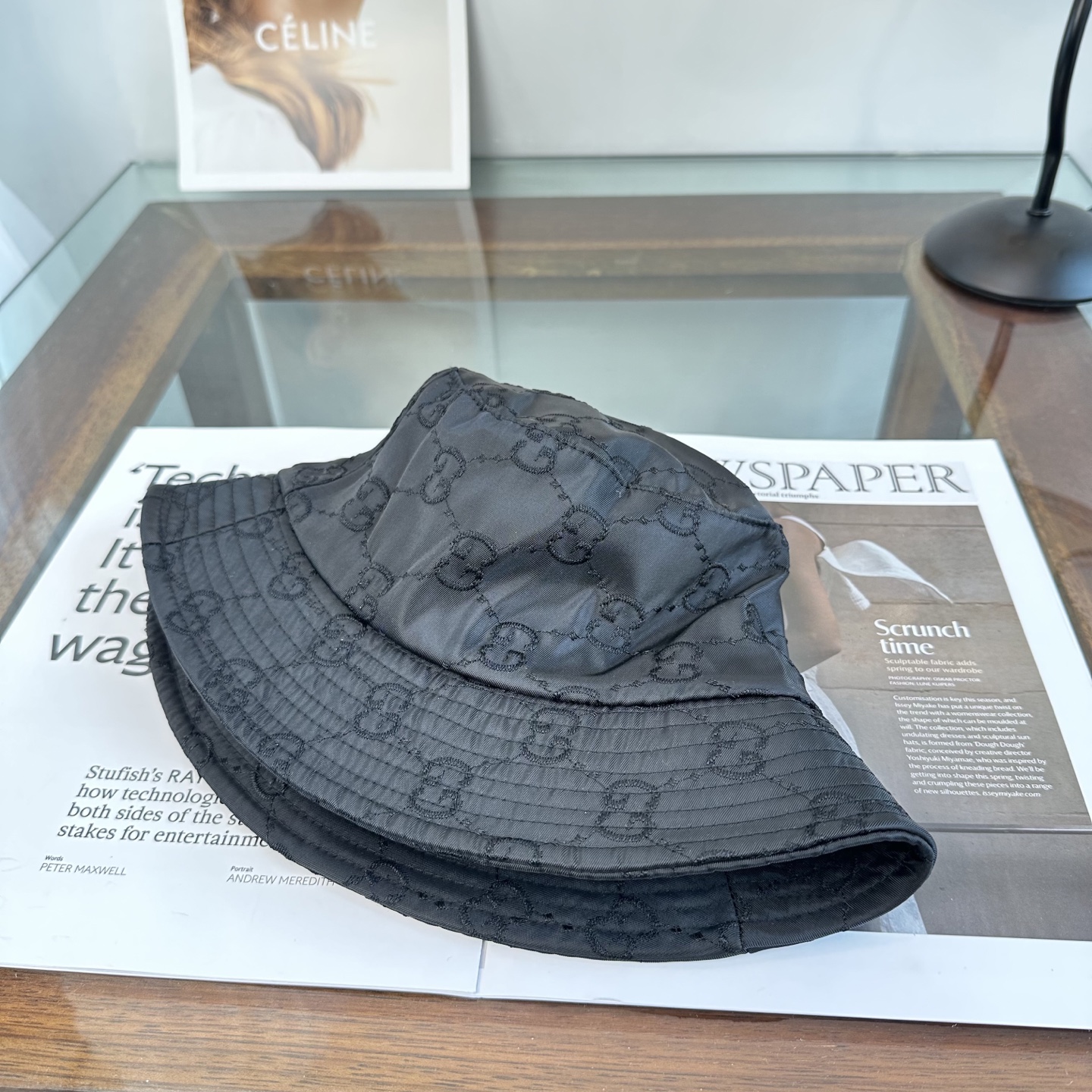 GUCCI古奇渔夫帽👒官网新品Gucci渔夫帽火爆来袭 工艺非常精美 高档大气上档次！低调奢华，方便携带