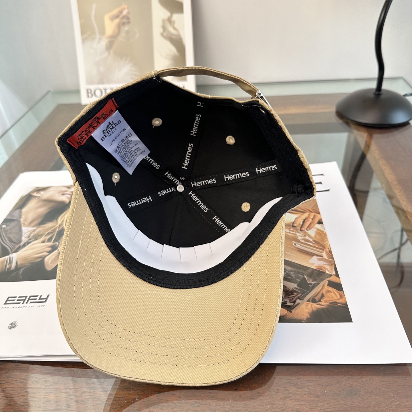 HERMÈS (爱马仕)最新款原单棒球帽 正品开模订制，做工细致，时尚帅气质量超赞！
