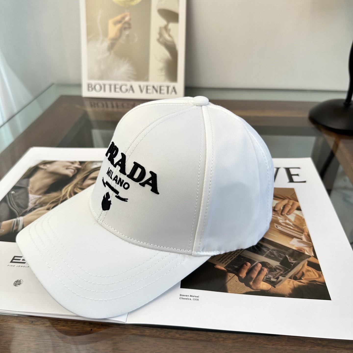 Prada 普拉达 棒球帽