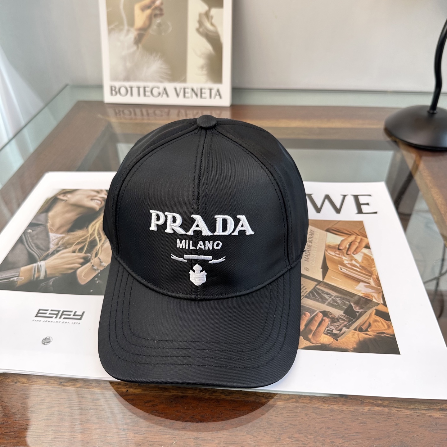 Prada 普拉达 棒球帽