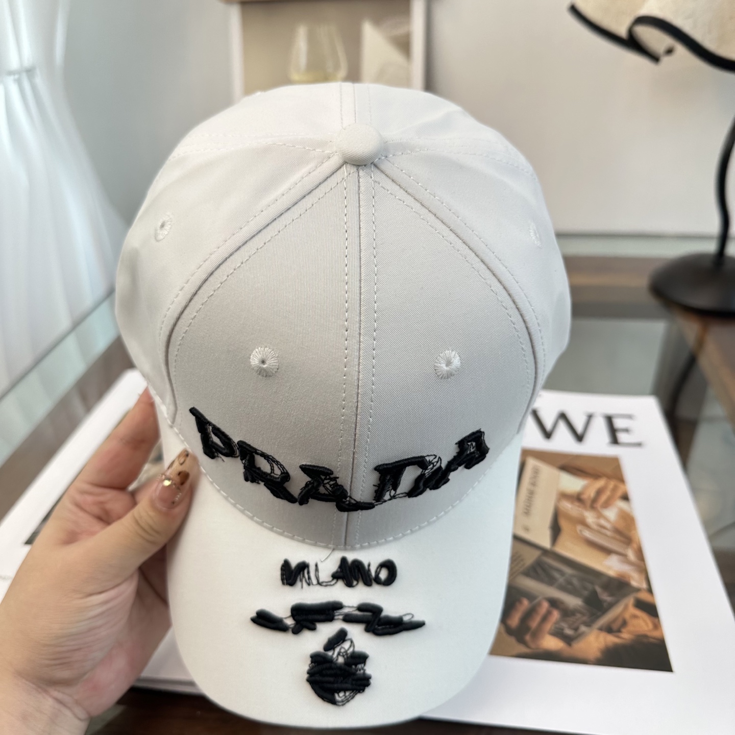 Prada 普拉达 棒球帽